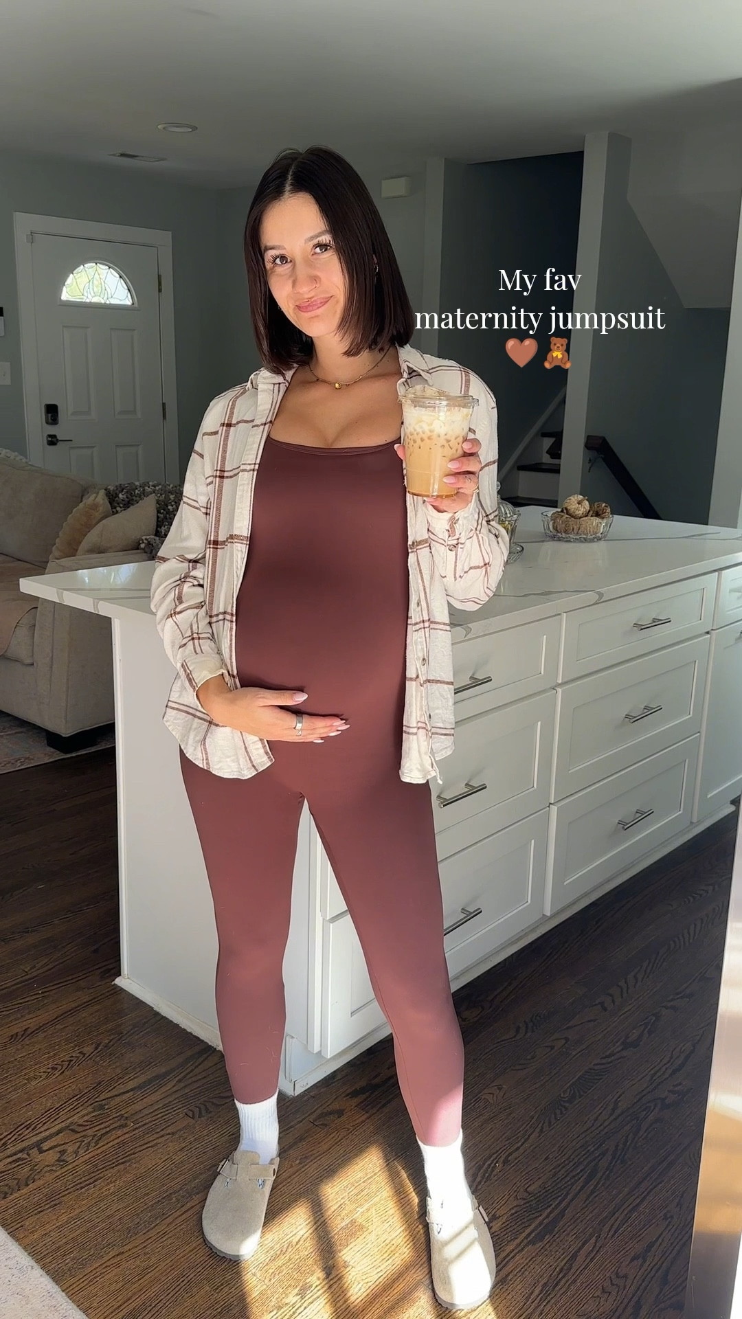 ON REPEAT👏🏼👏🏼 30 weeks pregnant - true size small! 

#LTKBump #LTKFindsUnder50 #LTKActive