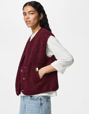 Pieces – Weste in Rotbraun | ASOS (Global)