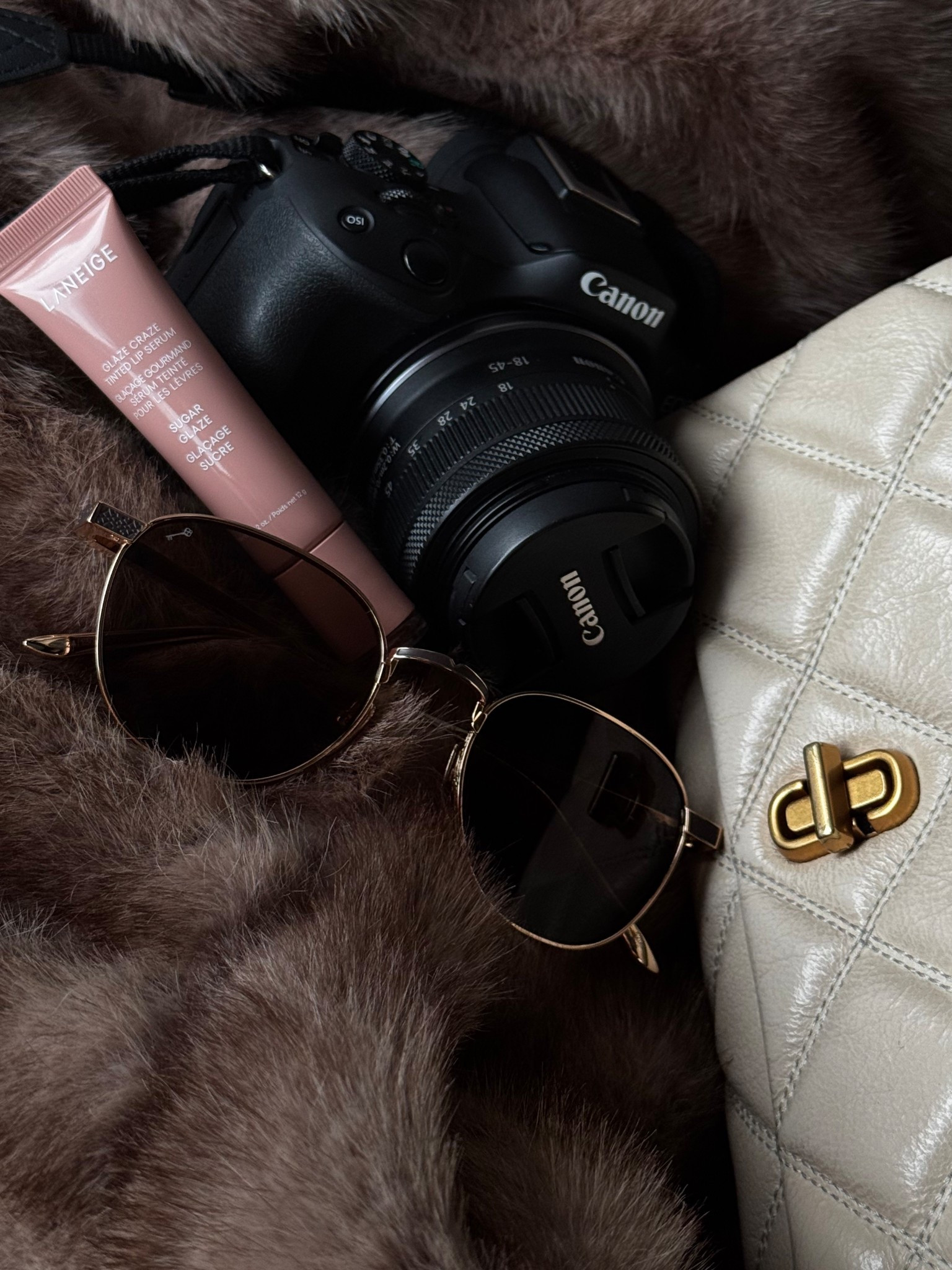Fall is sooo back 📸🍂

#LTKSeasonal #LTKBeauty #LTKSaleAlert