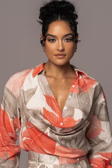 Ivory Palm Print Greta Collared Top | JLUXLABEL