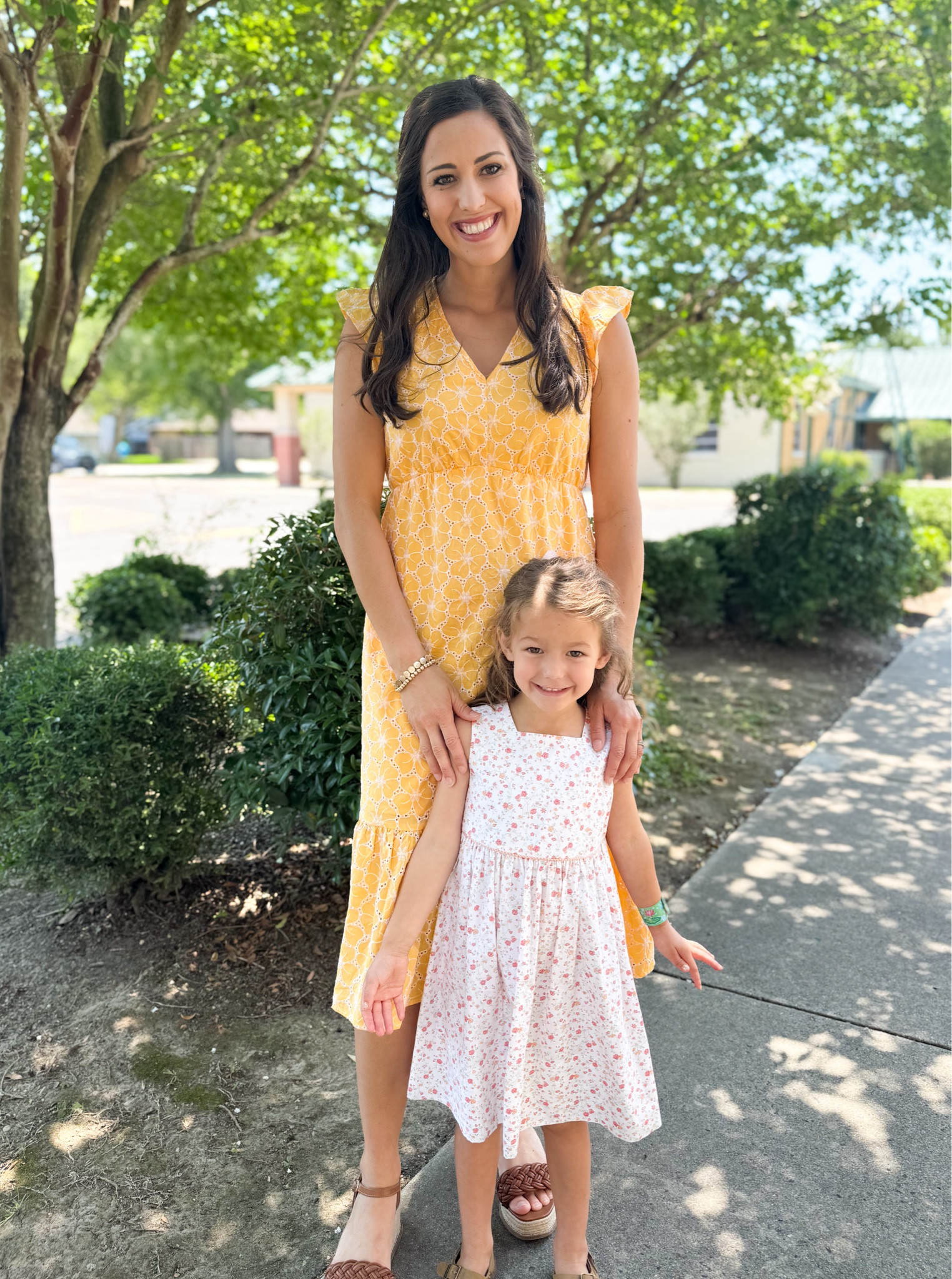 $30 Floral Midi Dress from Walmart! Perfect for Spring + Summer. HOC Saffron💛

Wearing a Small 
HOC Autumn, True Autumn, Dark Autumn, Soft Autumn, Walmart Fashion, Midi Dress

#LTKFindsUnder100 #LTKFindsUnder50 #LTKFamily