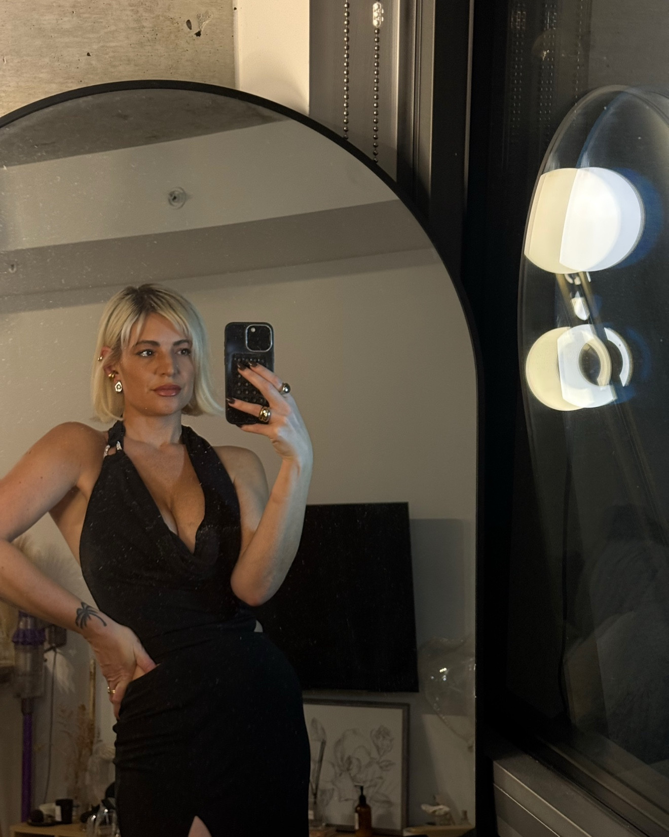 I’ve worn this dress 5 times - and it’s on sale! 

#LTKdresses #LTKholiday