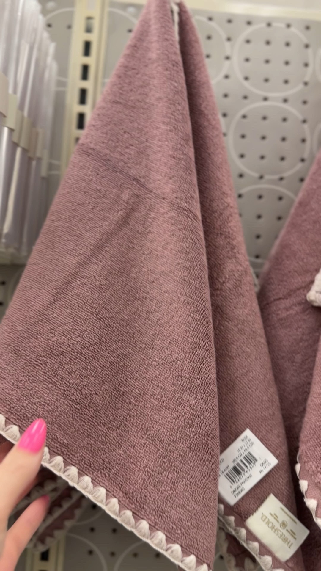 Beautiful hand towels perfect for your spring bathroom!! 

#LTKSeasonal #LTKHome