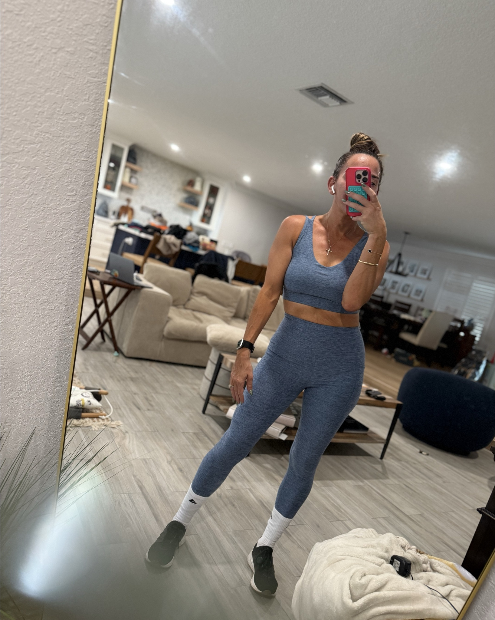 Day 1 of 31 workout outfits.
.
Walmart fit for the win 
.
Wearing small bottoms medium sports bra 

#LTKFindsUnder100 #LTKActive #LTKFindsUnder50