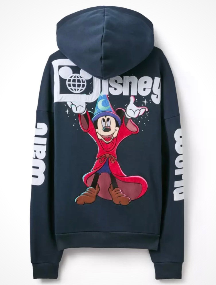 And the WDW Sorcerer Mickey jacket is finally online! This was a popular one from earlier this year ✨🙌

#LTKFindsUnder100 #LTKSeasonal #LTKGiftGuide