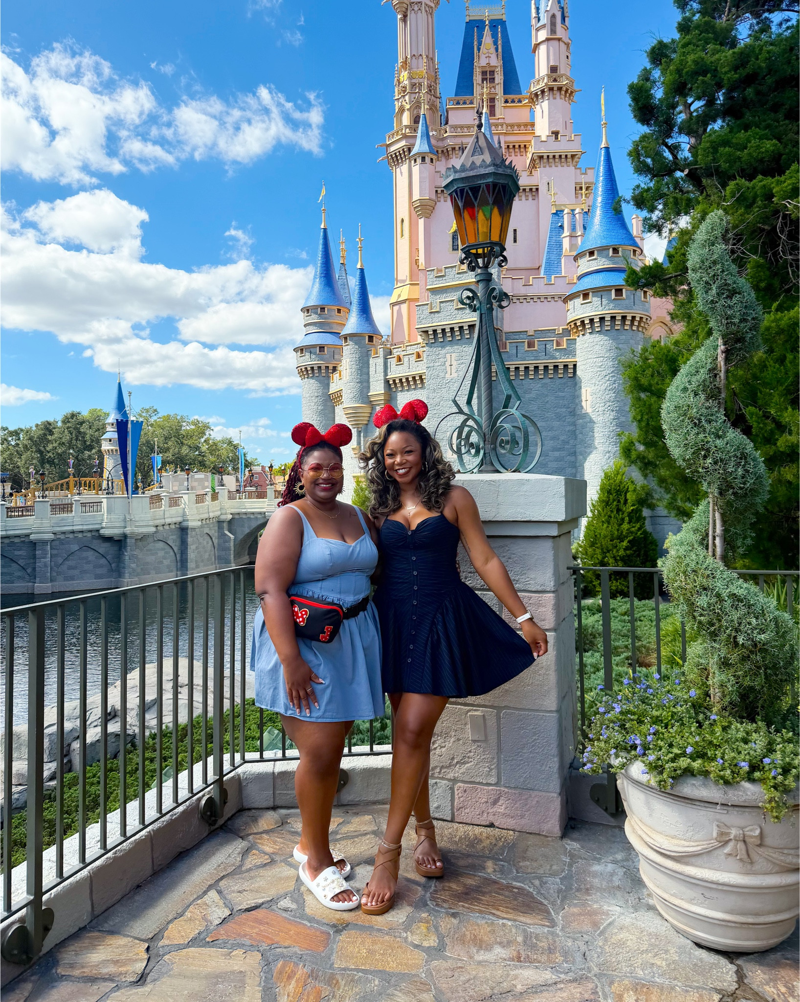 our Disney look book!!! 😍❤️💋

#LTKTall #LTKMidsize #LTKPlusSize