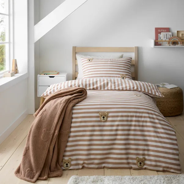 Tufted Teddy Bear Duvet Cover and Pillowcase Set | Dunelm