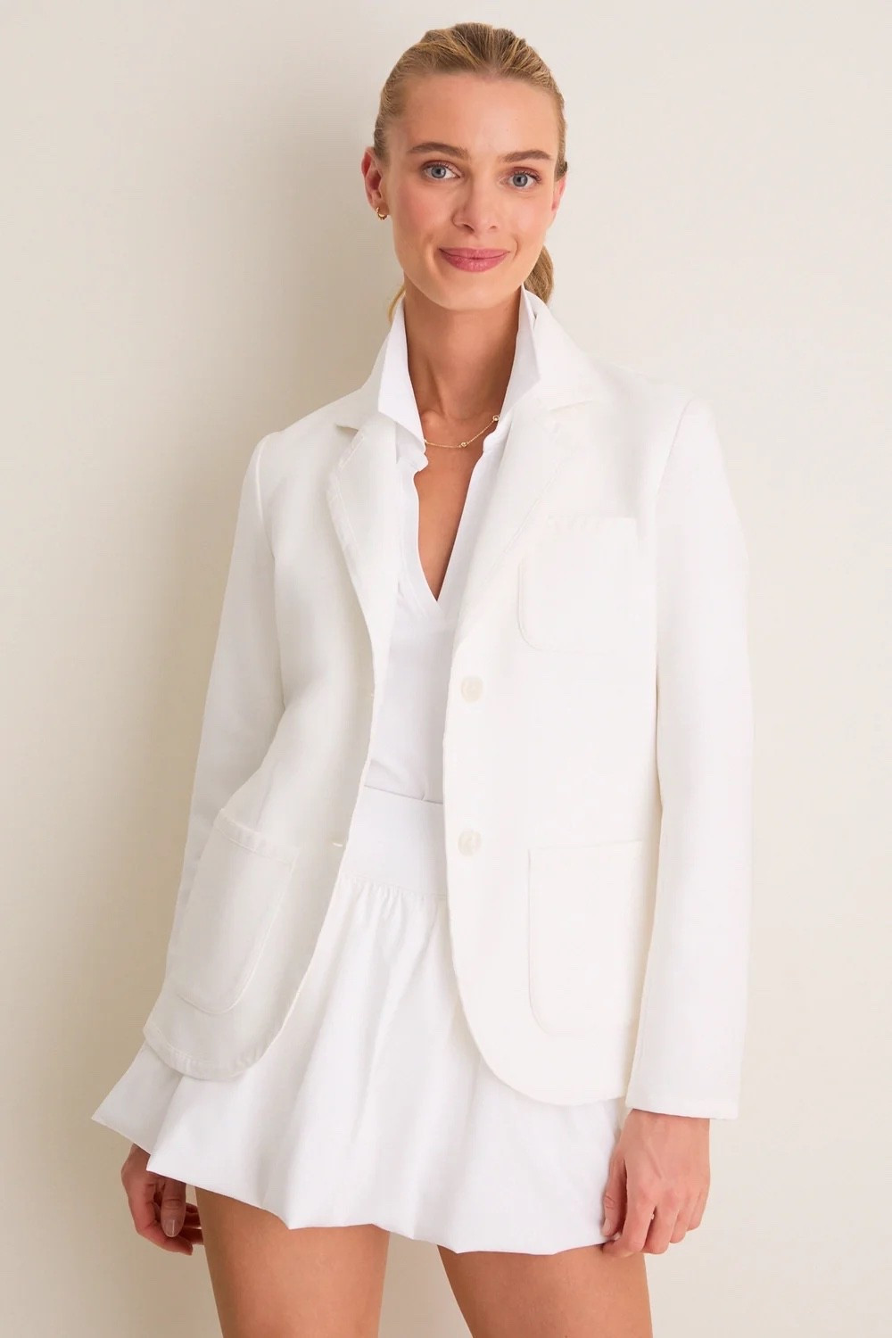Perfect look for the US Open
TNUCK SPORT
White Andrews Sport Blazer

#LTKSeasonal #LTKActive #LTKootd