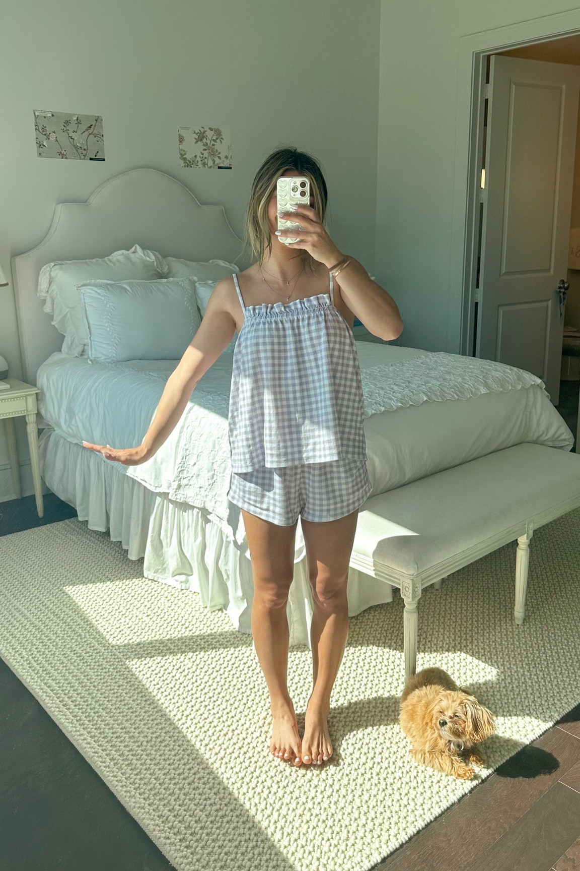 Newest addition to the collection💟💟

Wearing size xs