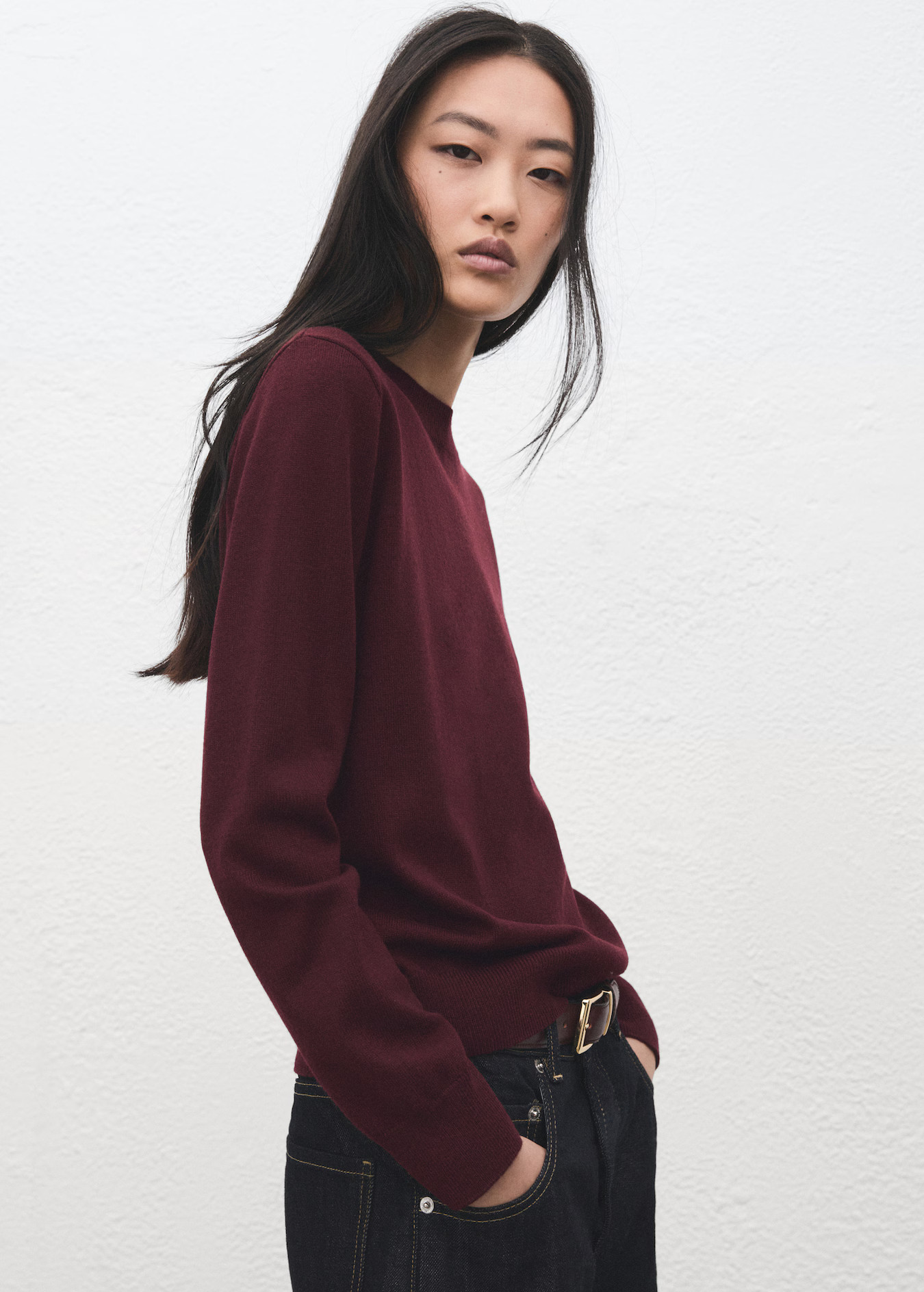 Round-neck knitted sweater | MANGO (UK)