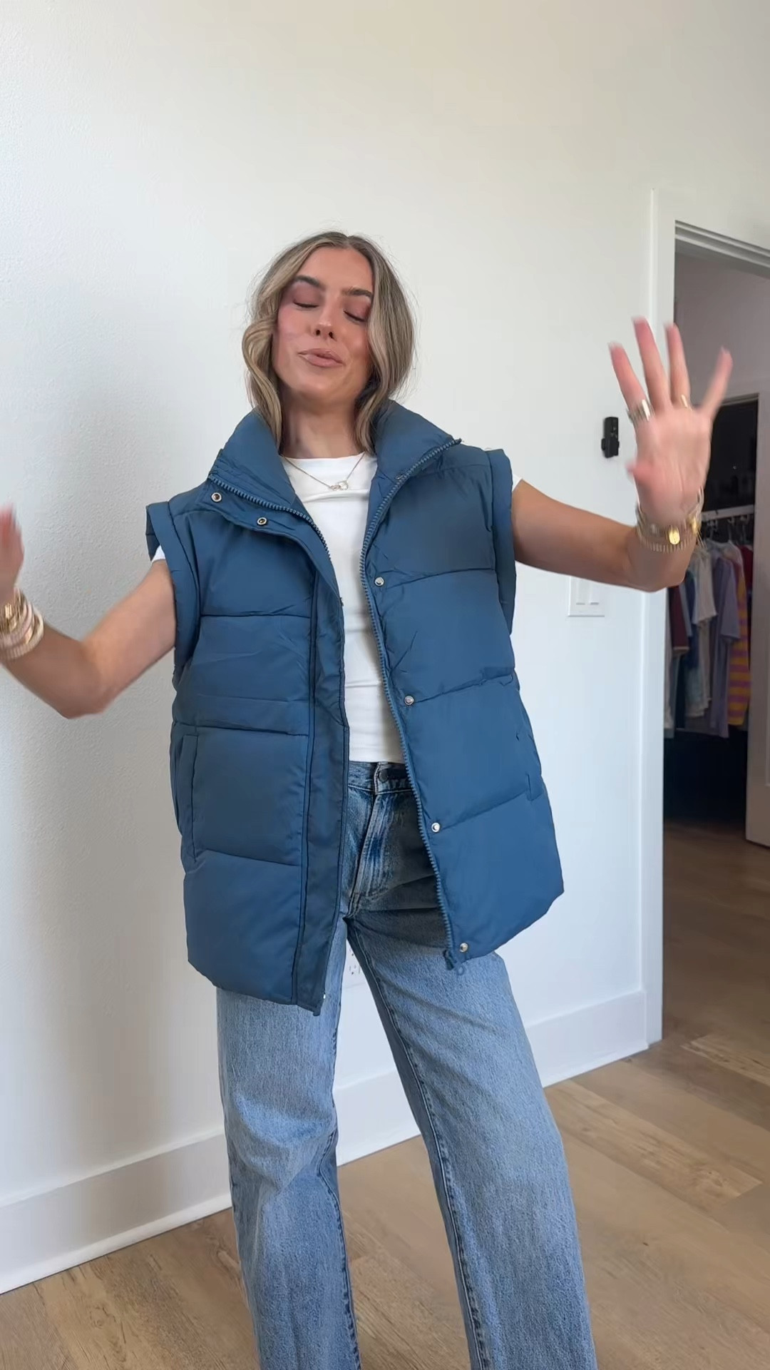 Amazon fall and winter outerwear and jackets try on haul. For reference, I am 5’4” and size 24 waist. Lots of these are look for less options too. I am wearing size small in all of these ✨

#freepeople #lookforless #affordablefashion #budgetfriendly #budgetfashion #freepeopleinspired #freepeopledupes #amazon #amzonfinds #amazonmusthaves #amazonvirtualtryon #amazonfavorites #amazonfashion #founditonamazon #founditonamazonfashion amazon haul, amazon clothing haul, affordable fashion, clothing haul, fall clothing haul, fall fashion, fall trends, winter clothing haul, amazon fashion, amazon finds, amazon fashion 2025. 

#LTKFindsUnder50 #LTKootd #LTKSaleAlert