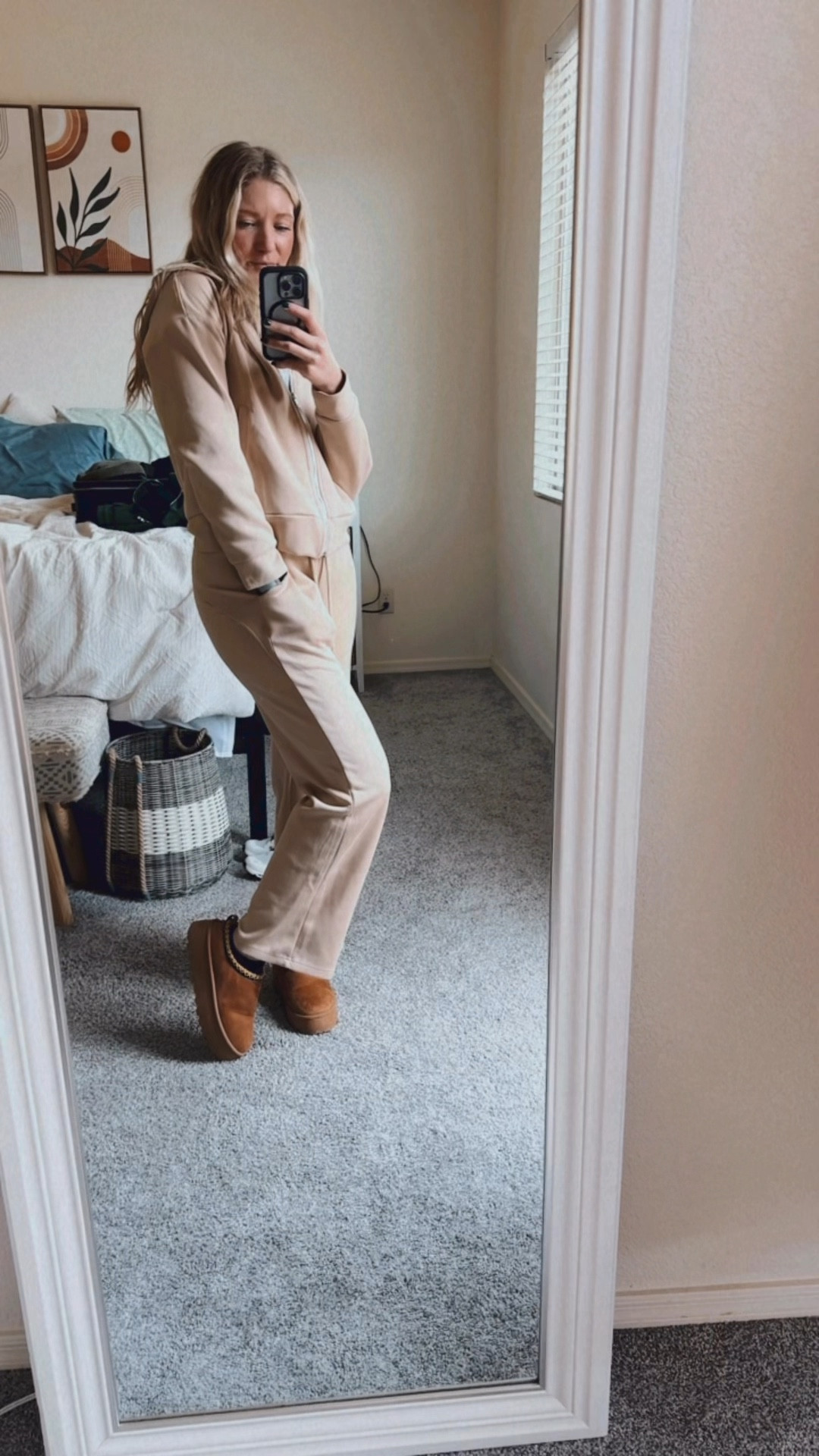 The perfect set for travel, errands or lounging 🤎✨

#LTKHoliday #LTKStyleTip #LTKWatchNow