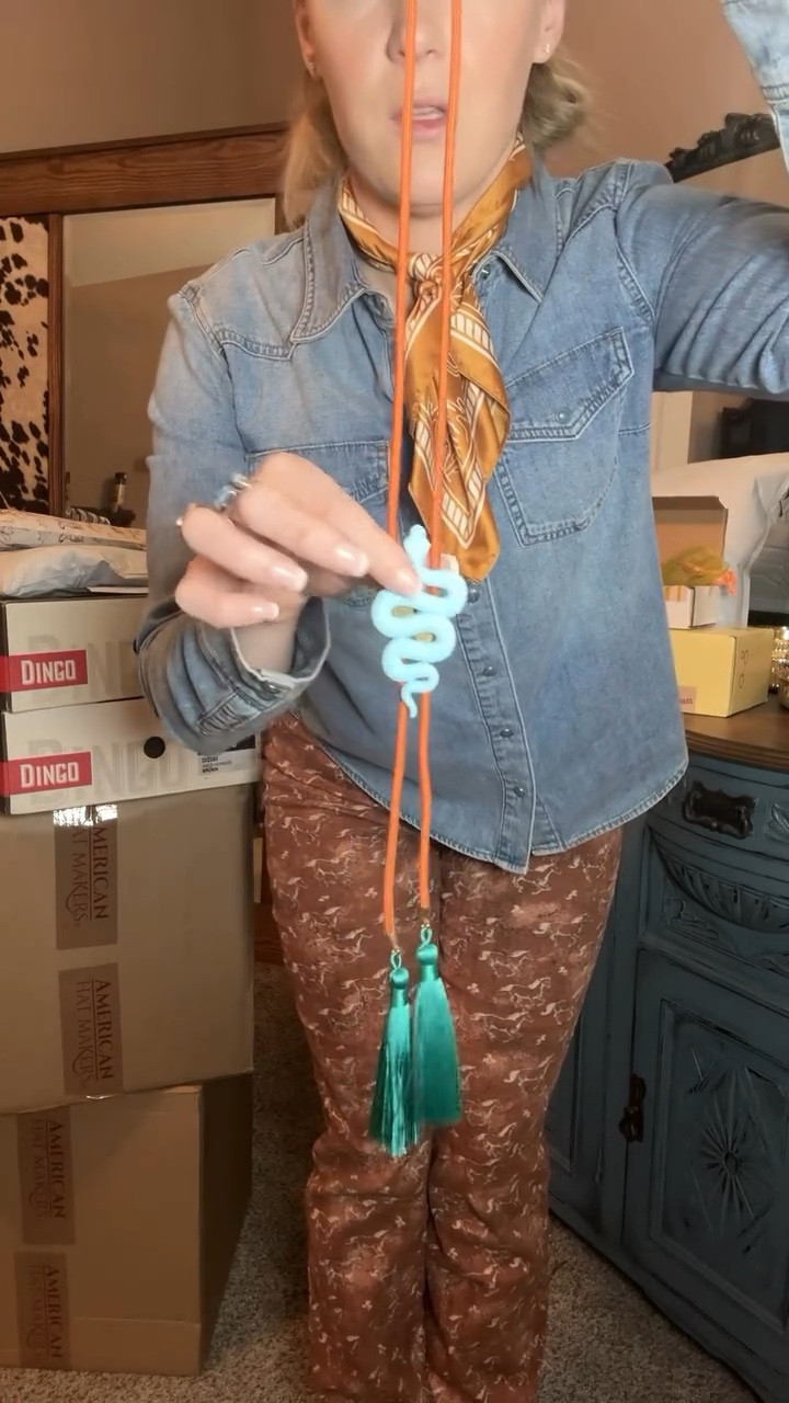 The 2026 NFR must haves this year are these bolo ties from Rahya Jewelry! Comment BOLO & I’ll send you the link with a special discount code to save $$$ 🩵 #nfrfashion #westernfashion #westernstyle #nfr #cowgirl