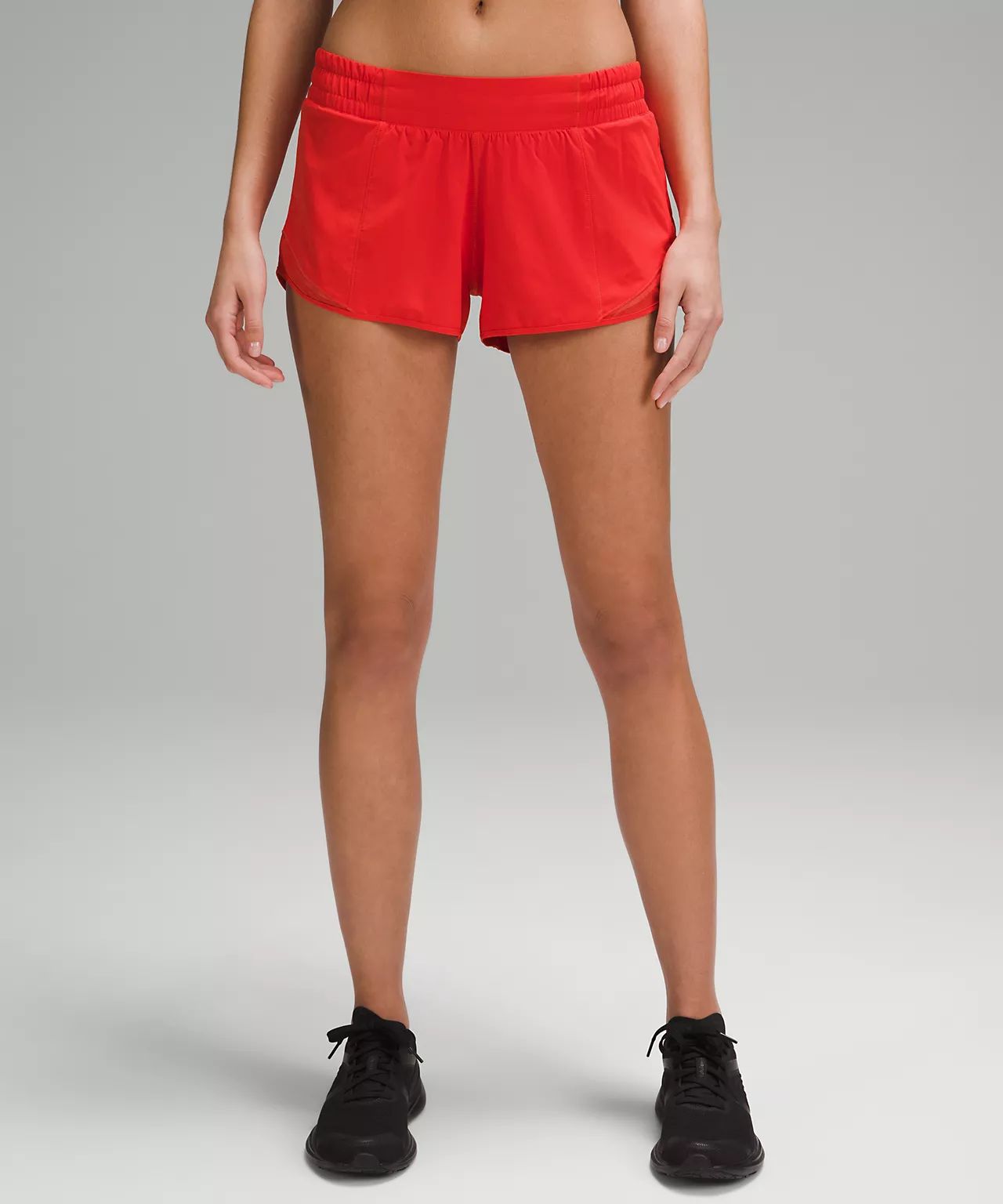 Hotty Hot Low-Rise Lined Short 2.5" | Women's Shorts | lululemon | Lululemon (US)