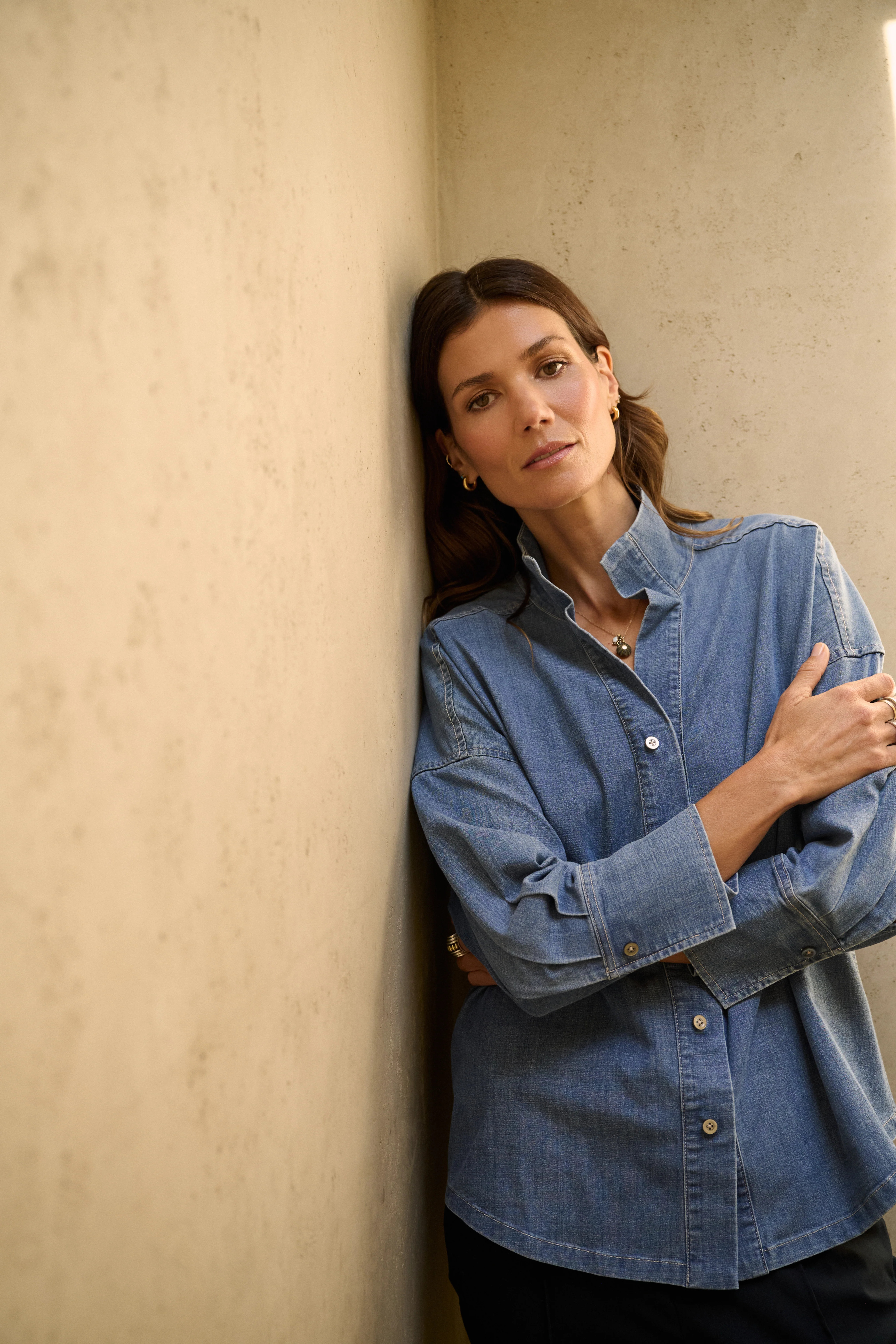 Vera Woven Shirt in Chambray | Hermoza