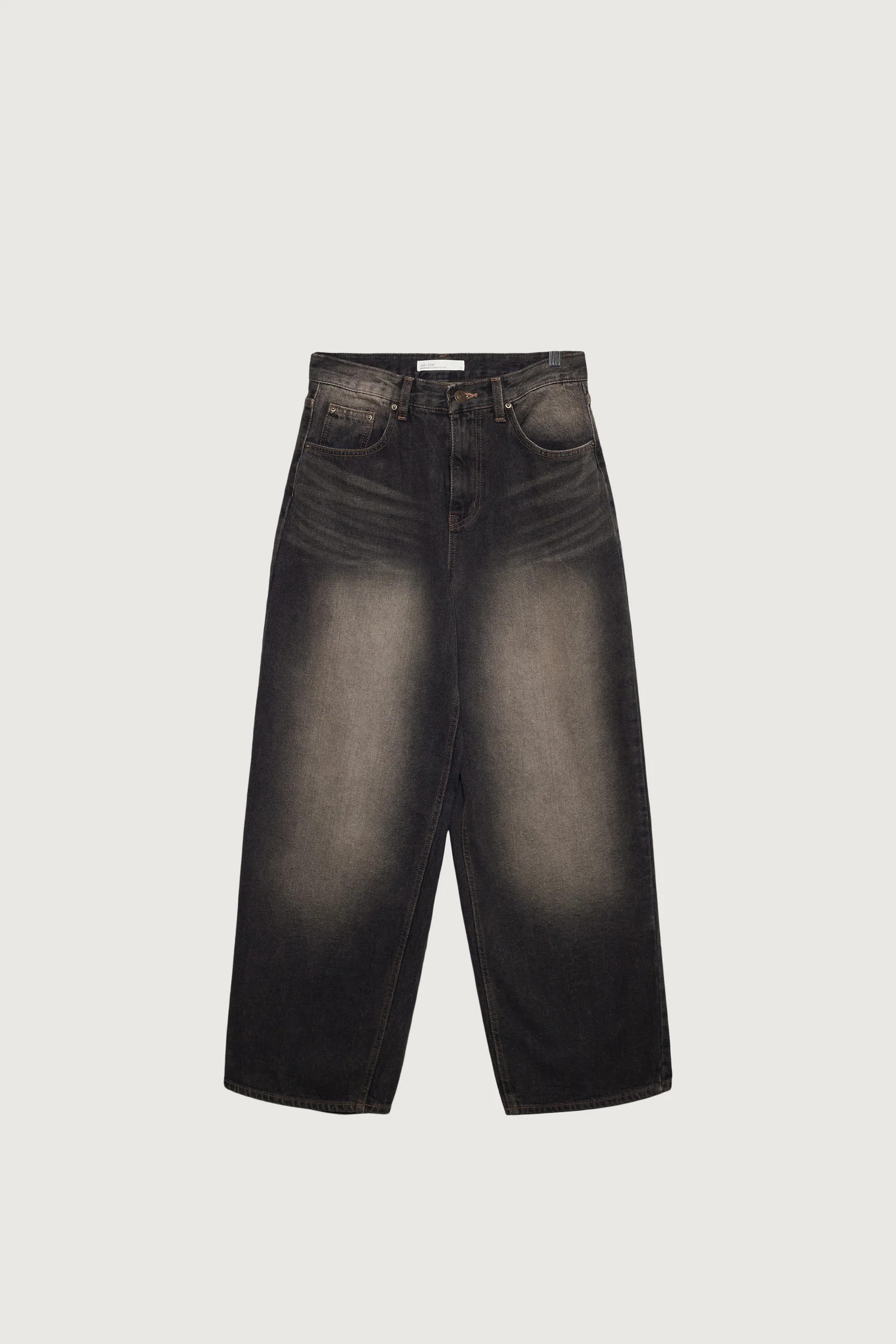 VINTAGE WASH CURVED LEG JEAN | OAK + FORT