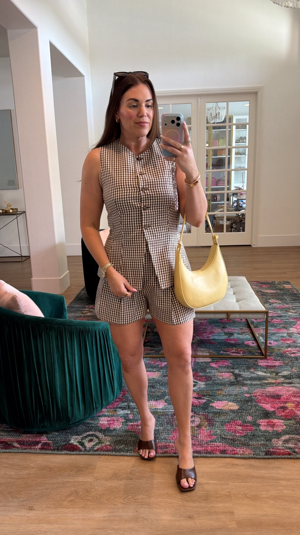 curvy midsize brown gingham set for spring! in the large in top and shorts. top runs small, there’s no stretch 

#LTKMidsize #LTKSeasonal