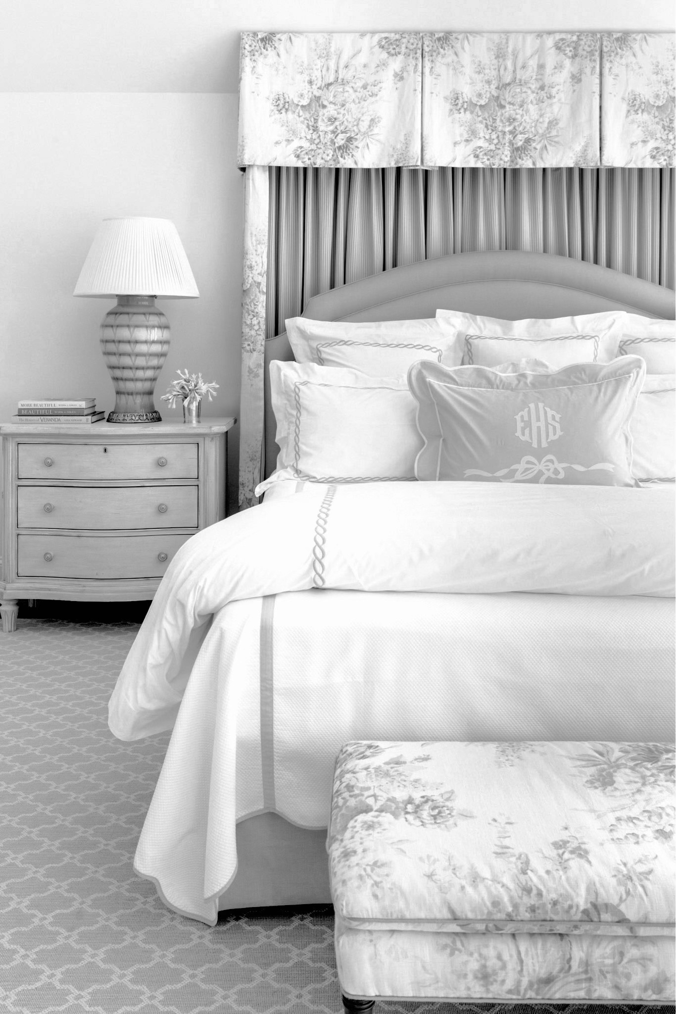 The prettiest bedding🎀

#LTKhome #LTKstyletip