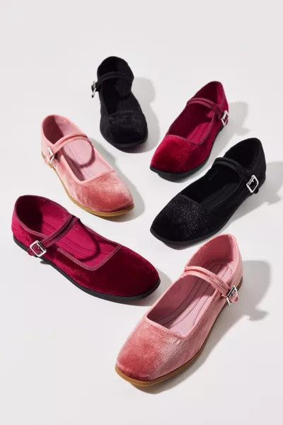 UO Madeline Velvet Mary Jane Ballet Flat | Urban Outfitters (US and RoW)