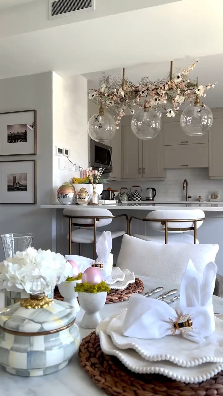 Easter Table Decor 🐣
#easterdecor #whiteplates #tableware

#LTKHome