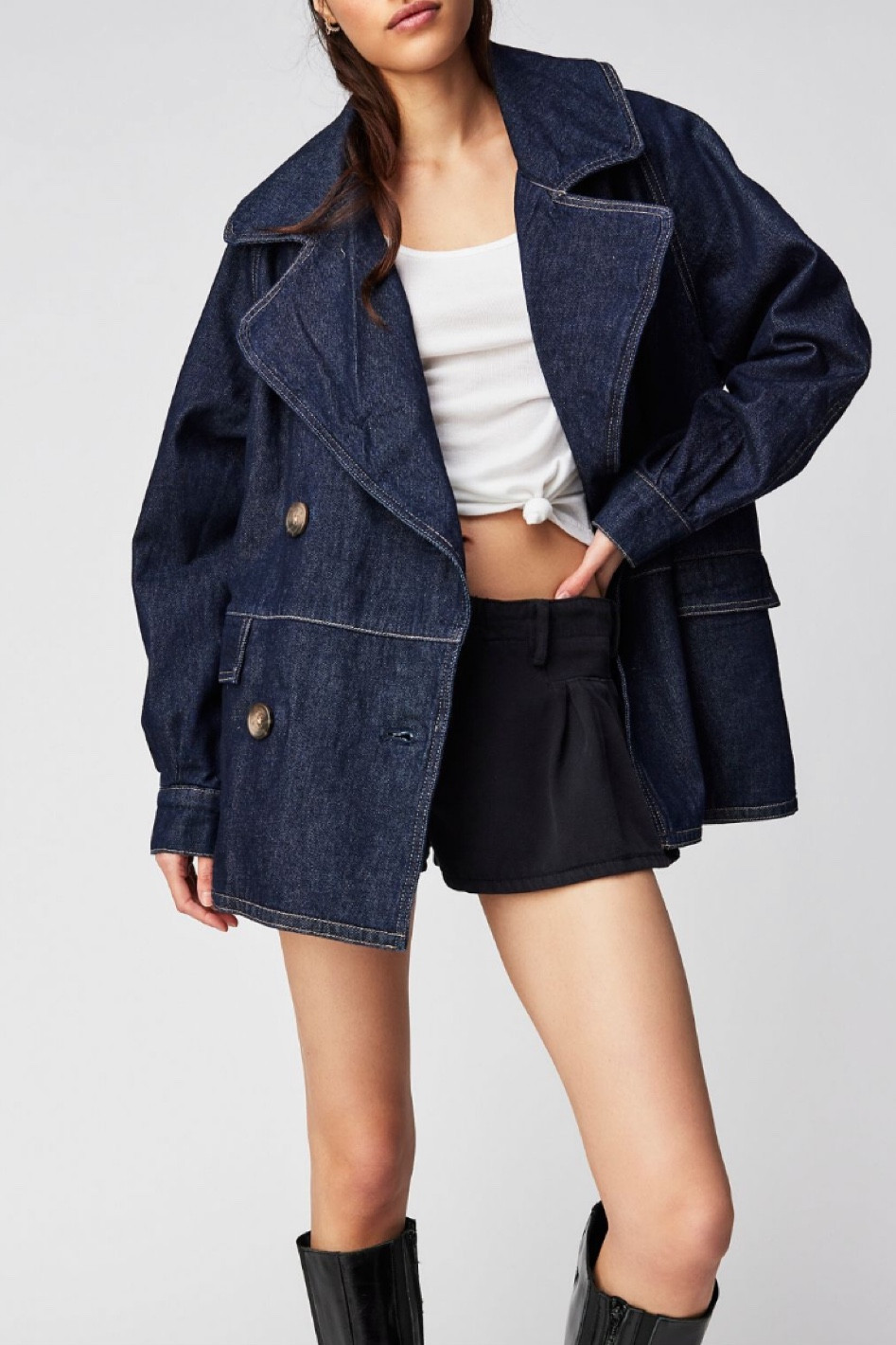 Perfect Denim Jacket for Fall/Winter!! ($100 OFF RN!!)

#LTKfindsunder100 #LTKsalealert #LTKbeauty