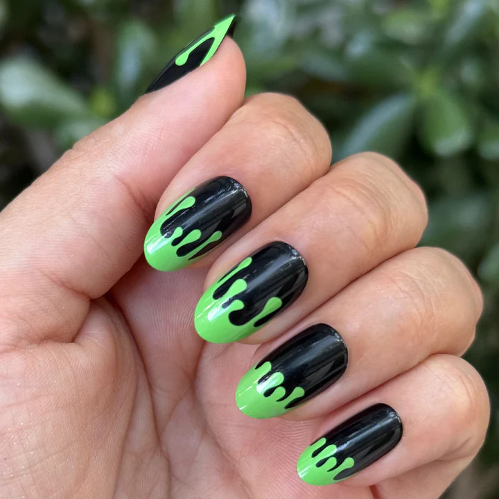 Spooky Slime - Press-On | Medium | Oval | Olive & June