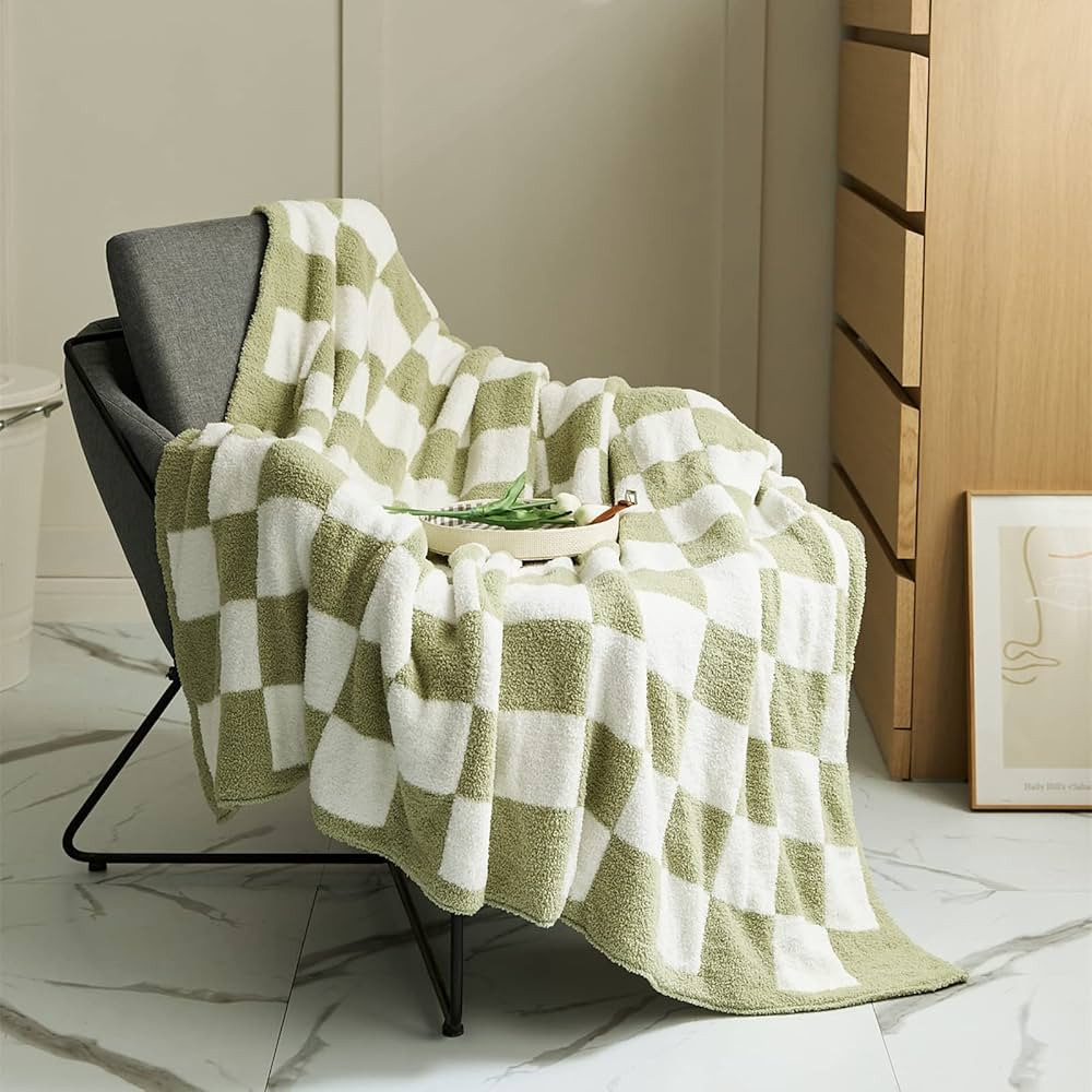 Checkerboard Throw Blanket Soft Cozy Sage Green Blanket Reversible Fleece Checker Blanket for Cou... | Amazon (US)