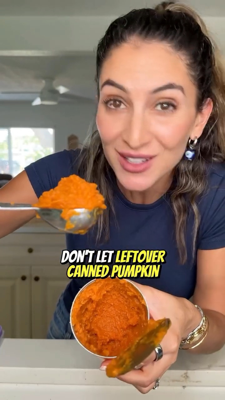 Share this with your pumpkin loving bestie!!! Let’s kick off the pumpkin recipes y’all! Who’s with me?🍁🎃