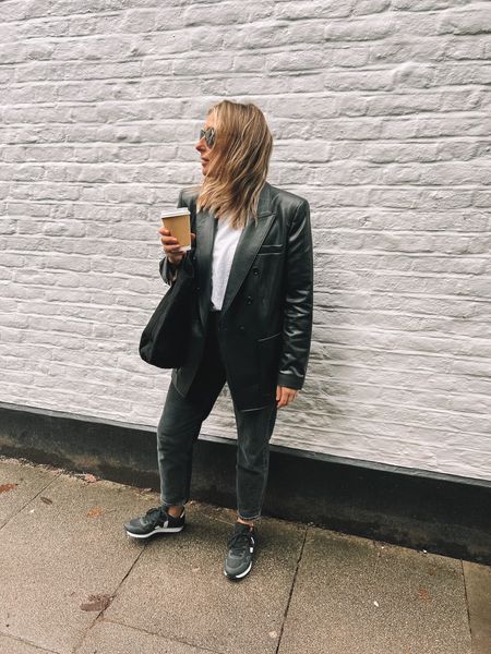 A leather blazer, jeans and a white tee. Spring inspo 🤍