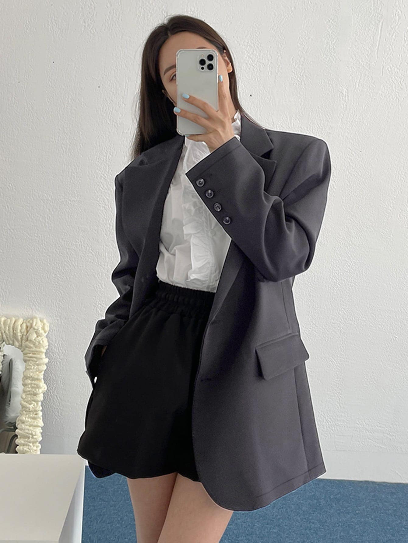 DAZY Lapel Neck Button Detail Solid Blazer | SHEIN