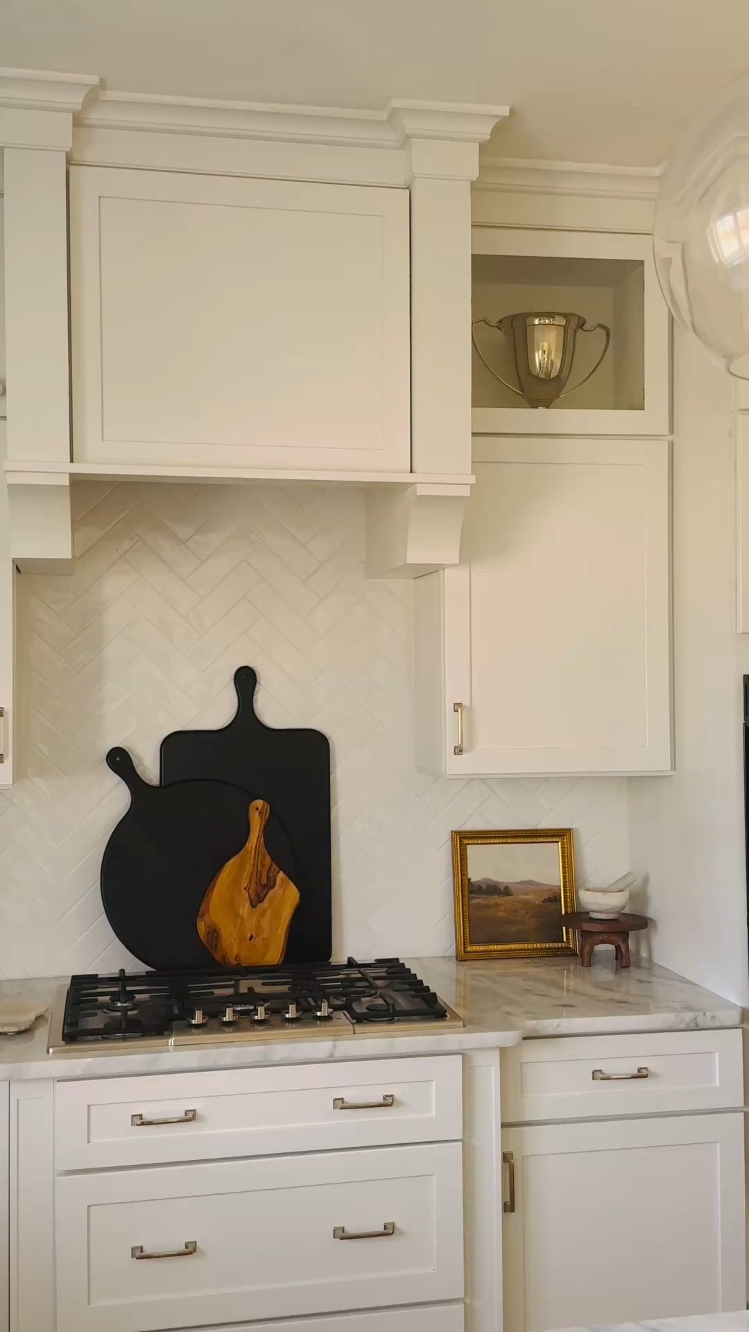 Neutral home 
White kitchenn

#LTKHome