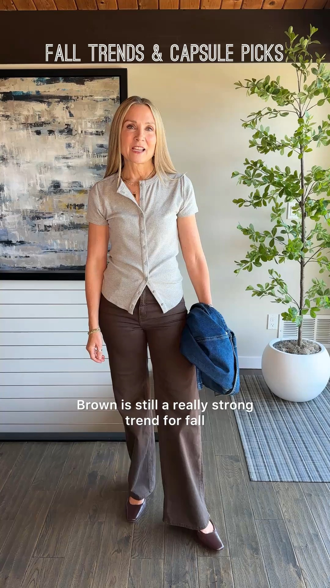 We all love @Quince for their amazing affordable cashmere, chic linen pieces and stylish denim, but we’re just waking up to their cool shoe selection! These Italian leather sling backs are the perfect fall transition shoe!🍂

We love dressing for late summer/early fall in darker neutrals, light layers, and it’s the perfect time to wear a short sleeve sweater! We’ve heard such great things about the Quince barrel jeans, and we can see why! Such a great fit and the barrel shape is subtle. Which look is your favorite?

I’m 5’6” and wear small in tops and 26 in jeans. Sized up to 27 in barrel jeans. 
#quincepartner #liketkit

#LTKOver40 #LTKootd #LTKWorkwear

#LTKOver40 #LTKootd #LTKWorkwear