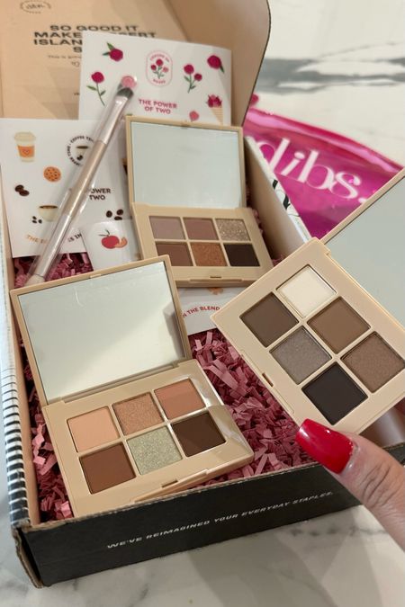 LOVE these compact eyeshadow palettes!!! The colors are perfect and I love how I can just throw them in my bag! They’re also super pigmented too!!! #makeup #beauty 

#LTKFindsUnder50 #LTKFindsUnder100 #LTKBeauty