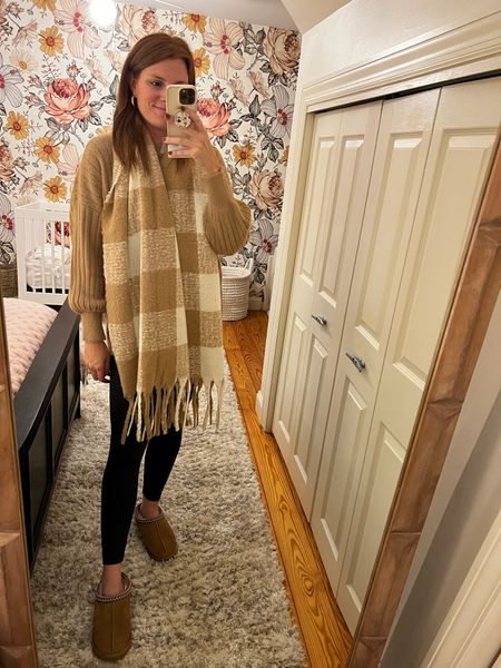 Aerie has the softest oversized scarves, they are on sale for only $20!

#LTKHoliday #LTKsalealert