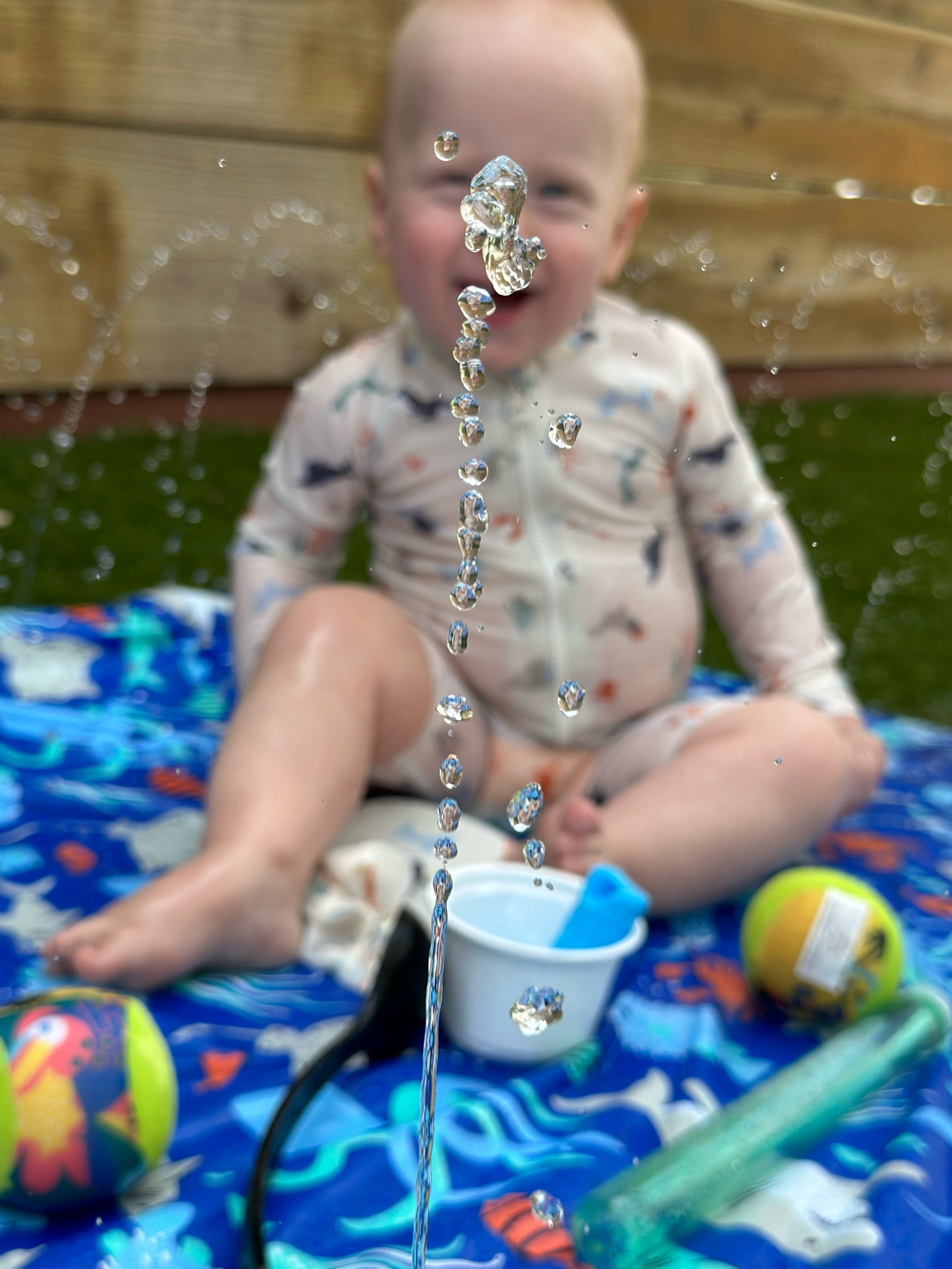 MUsT have outdoor play for 1year olds 

These have changed my life. Add some fun kitchen utensils and random cups, and you’re set for a SOLID 30-45 minutes! 



#LTKBaby #LTKKids #LTKSeasonal