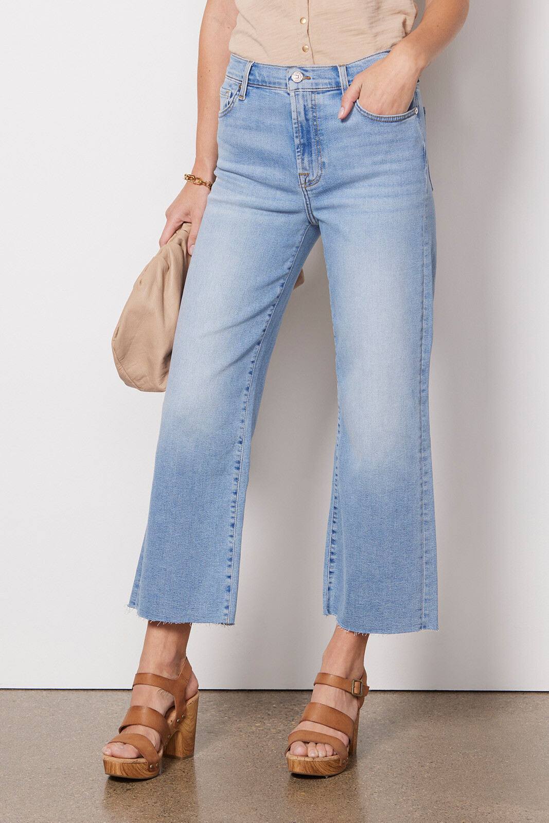 Cropped Alexa | Evereve