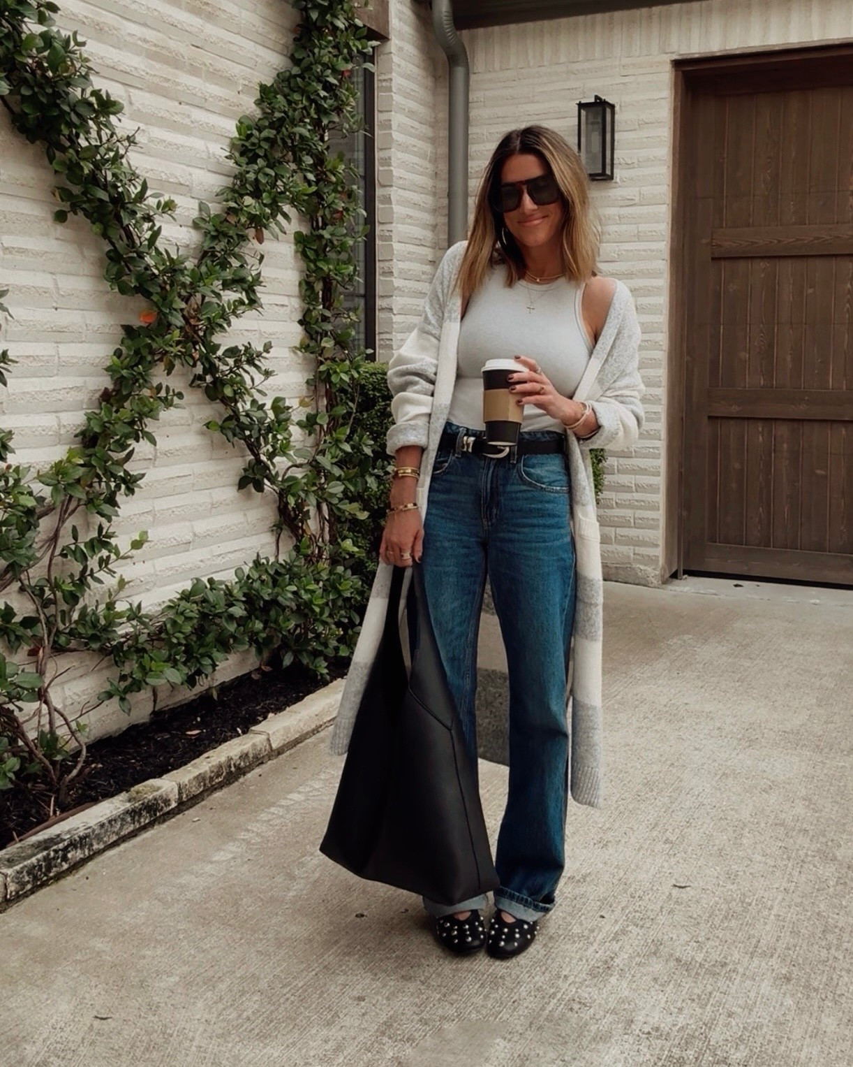 $19 cardigan + $4 tank!👏🏼 This cardigan is so so nice!! wearing size small.🩶

#LTKSeasonal #LTKFindsUnder50 #LTKStyleTip