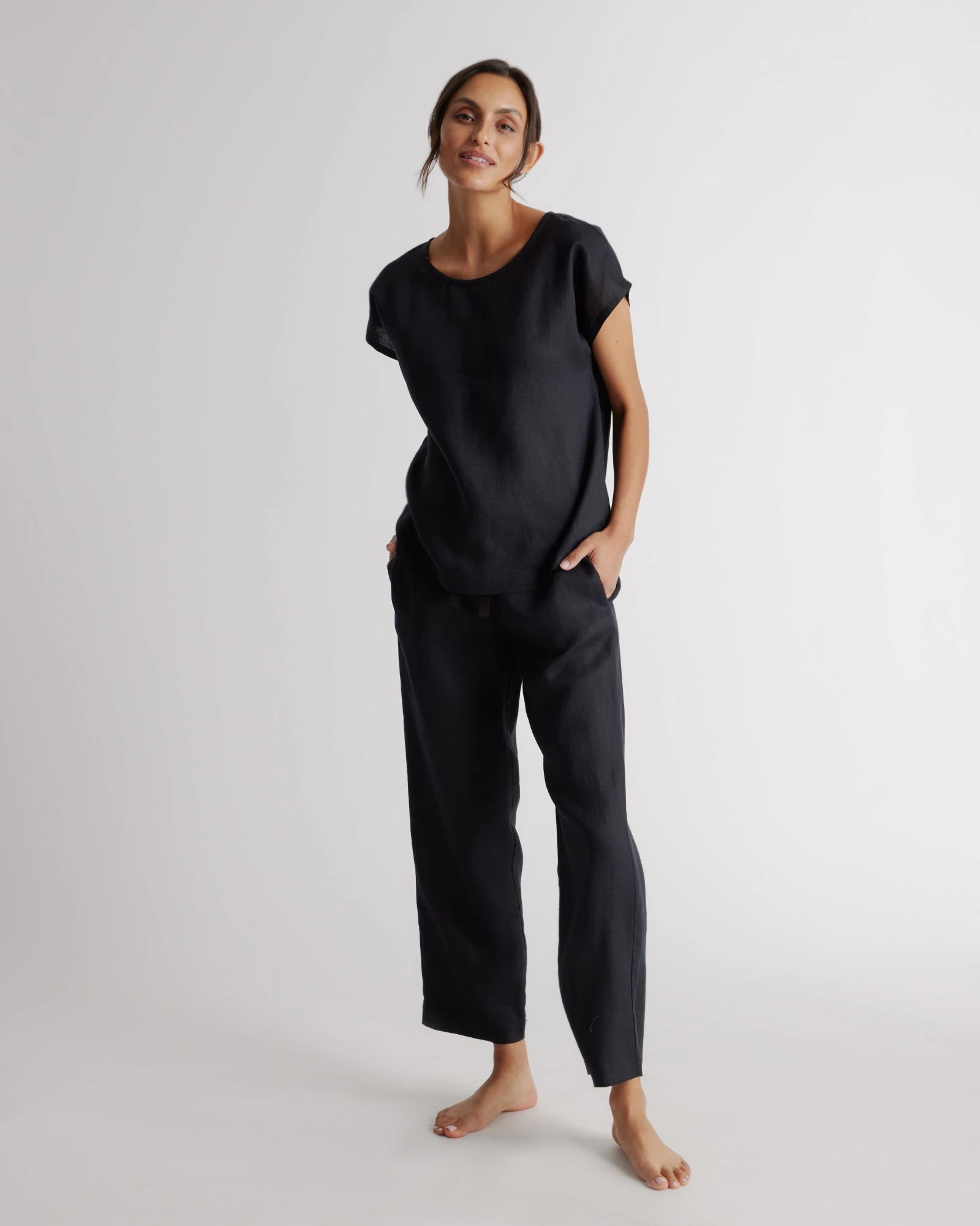 100% European Linen Pajama Set in Black | Quince