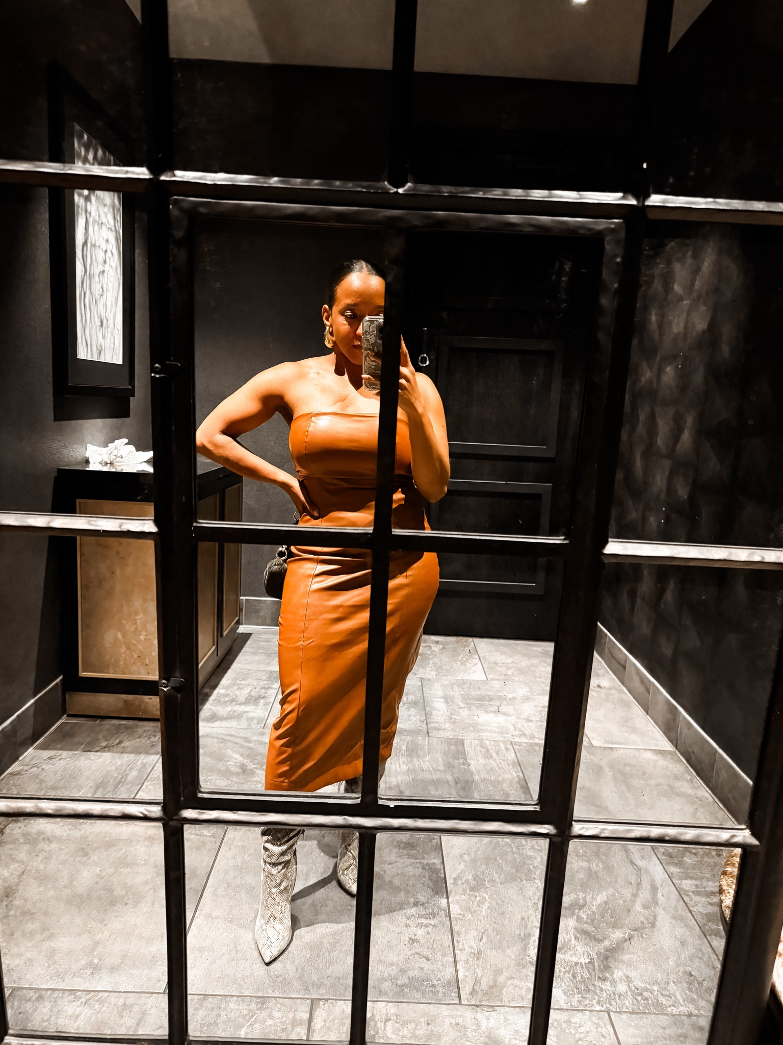 The viral Amazon faux leather dress you need. 




#LTKfindsunder50 #LTKstyletip #LTKSeasonal