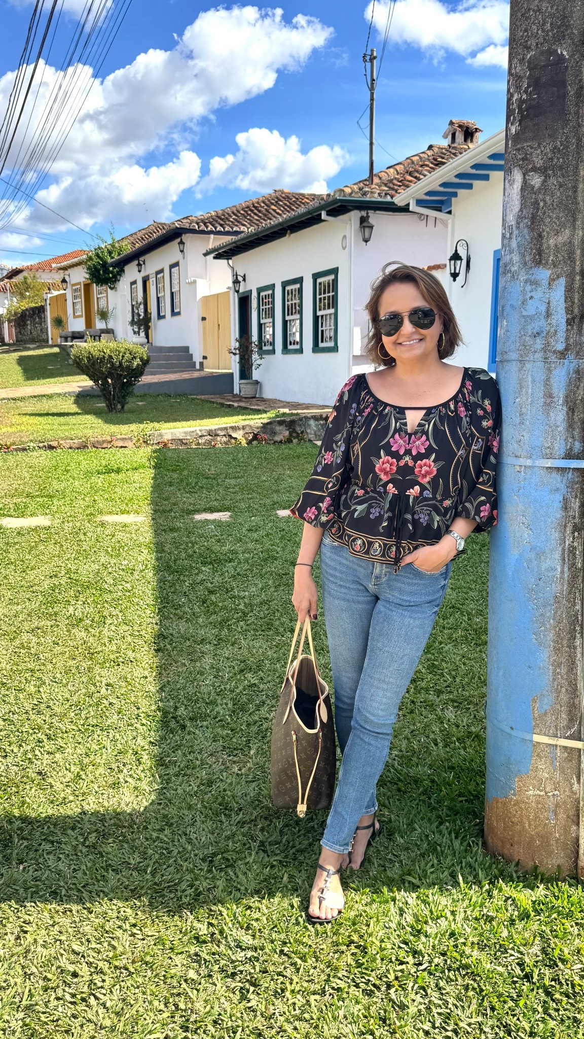 Apaixonada pelas cidades históricas do meu país MG. Tiradentes é imperdível. Quem ainda não conhece?

#letslinharesstyle #meuestilo #letslinhareslook #looktiradentes #letslinharesontheroad

#LTKbrasil #LTKdicadeestilo #LTKestilo50+
