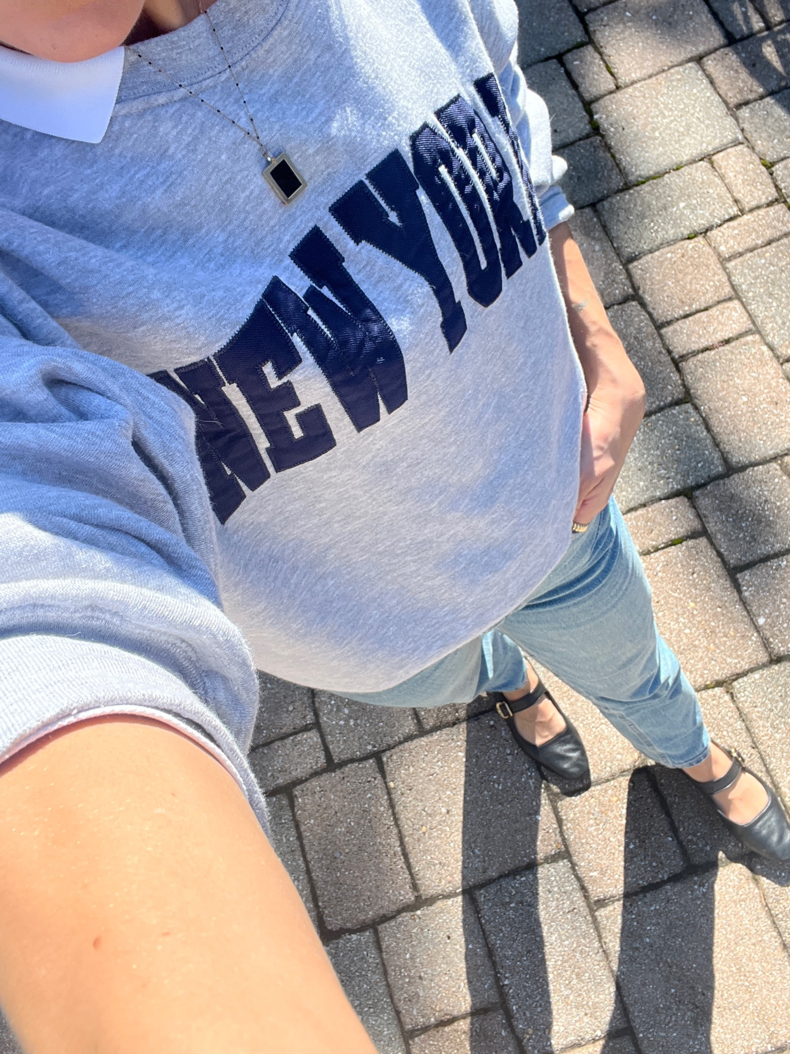 Fall weekend outfit. Love a mix of preppy and casual :)