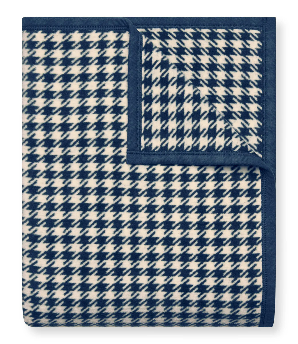 Houndstooth Navy Blanket | ChappyWrap