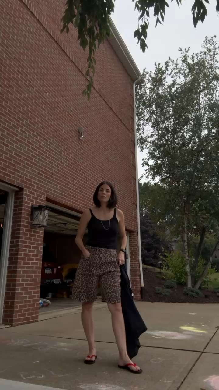 My work outfit for the day. 

A Jort back to my new Buck Mason tank that I love.  And these new Amazon flip flops  
 

#LTKOver40