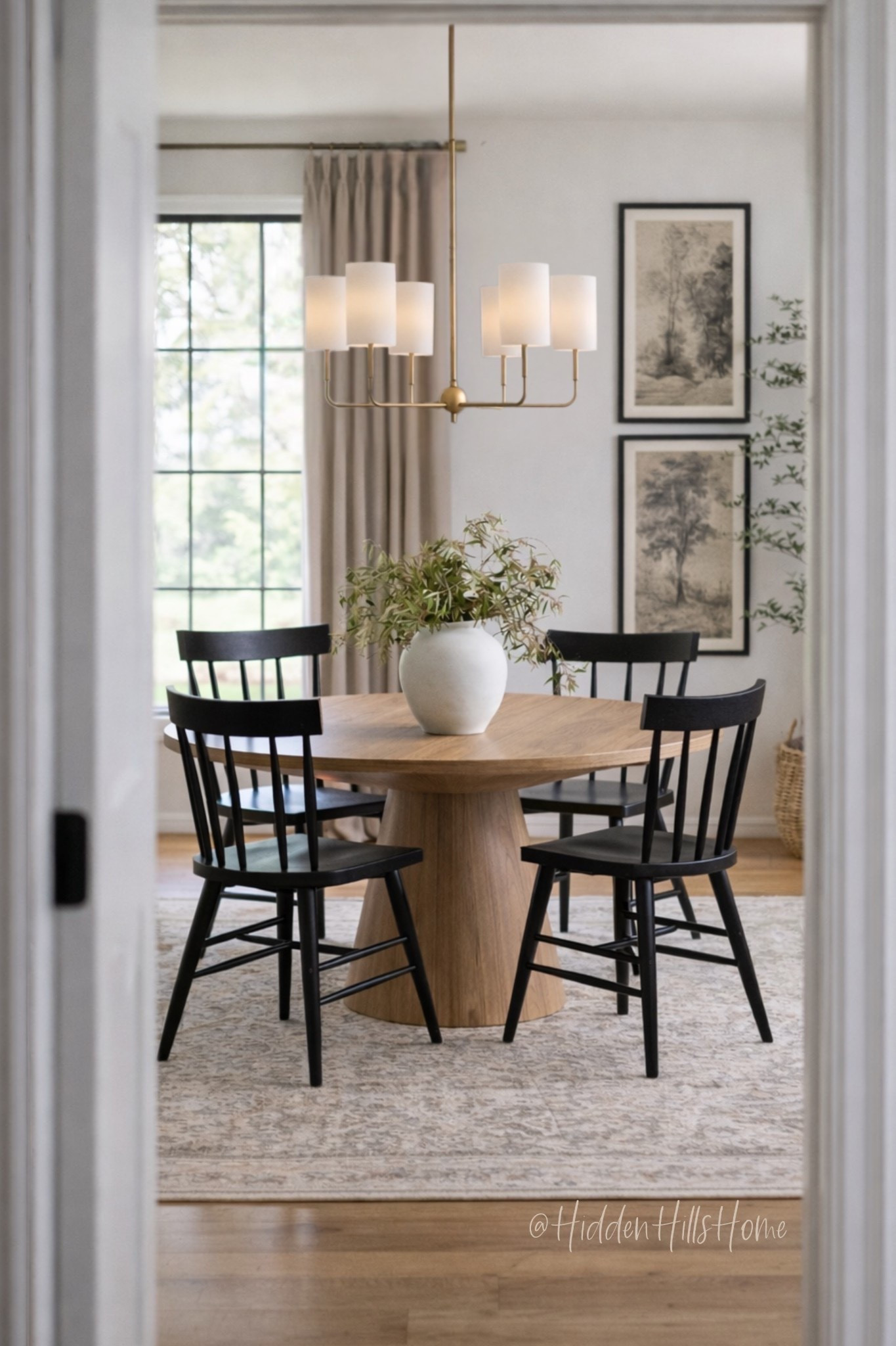Dining room decor mood board, dining chair, dining table, dining room design ideas, home decor inspiration, dining room rug

#LTKHome #LTKSaleAlert #LTKSeasonal