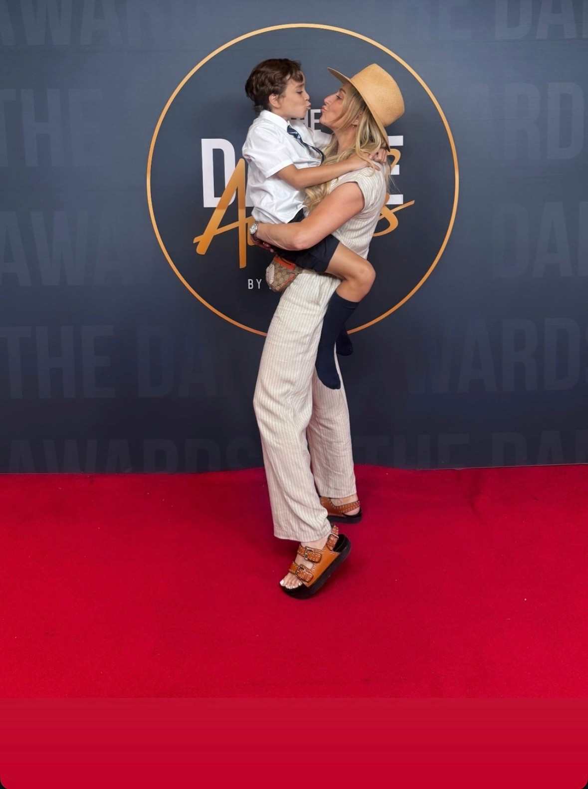 Summer travel linen set! 

#LTKTravel #LTKShoeCrush