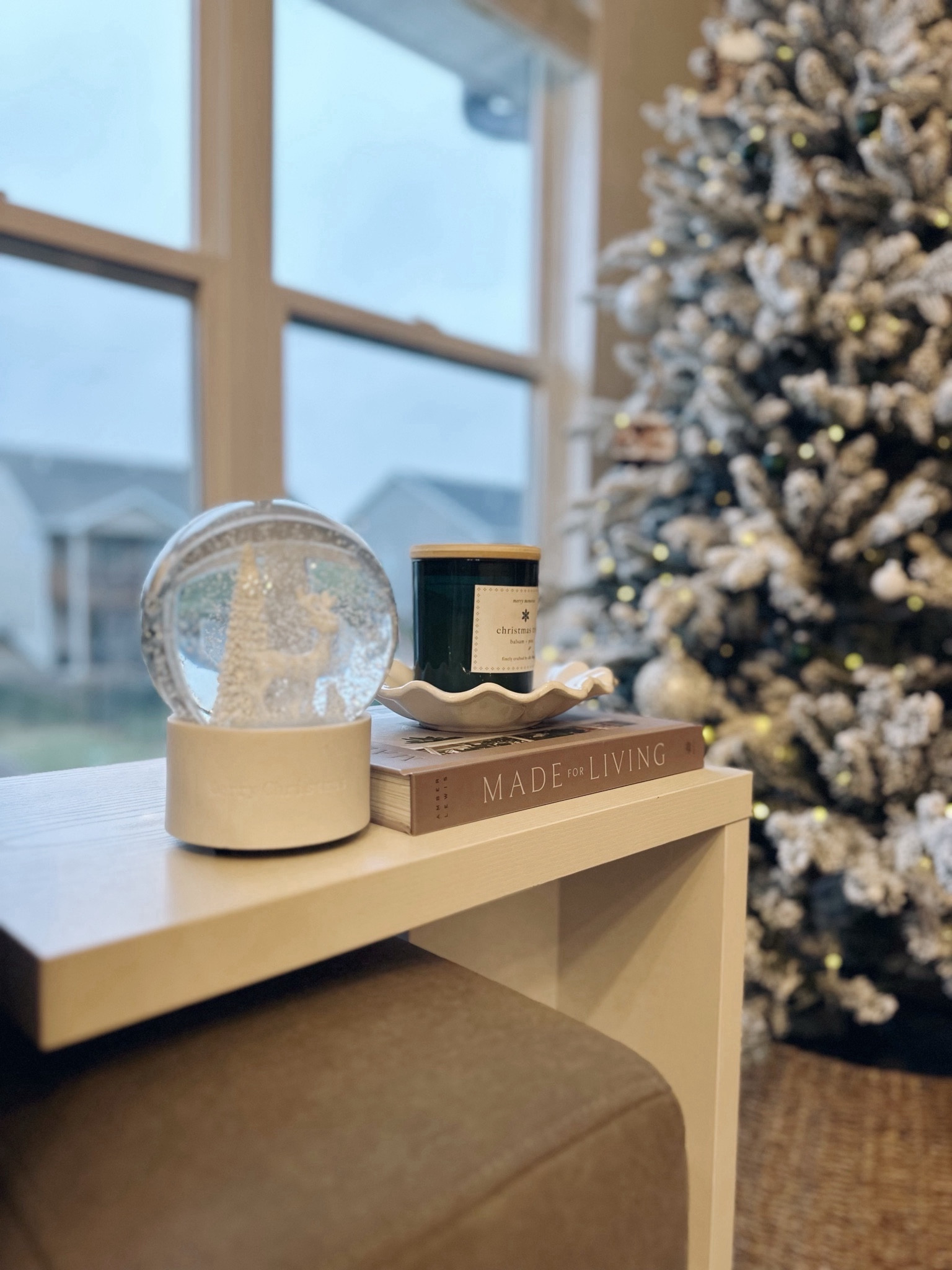 perfect little Christmas set upp

#LTKHoliday #LTKSeasonal #LTKhome