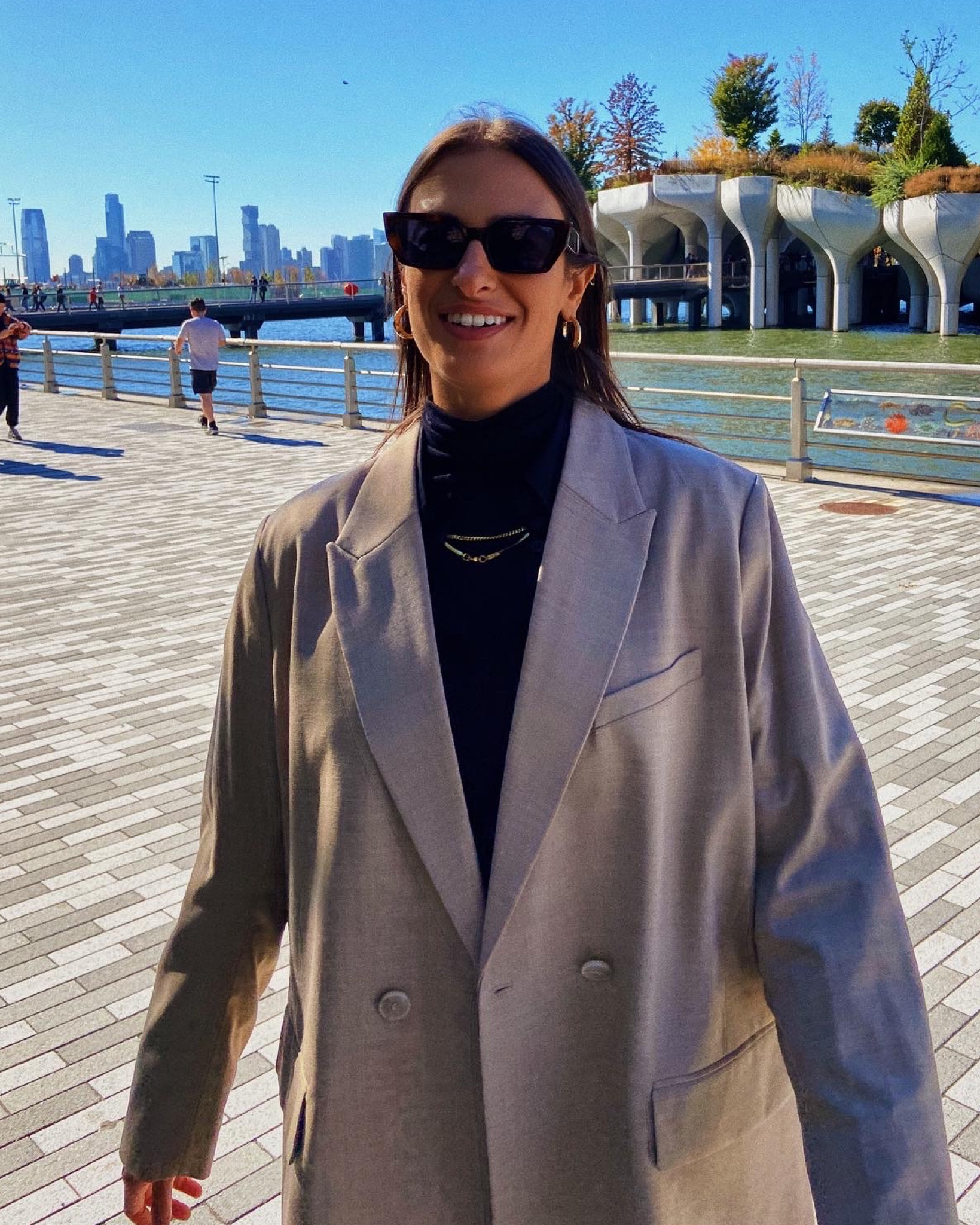 Strolling around NYC w/ a comfy outfit ✨

#LTKstyletip #LTKtravel #LTKSeasonal