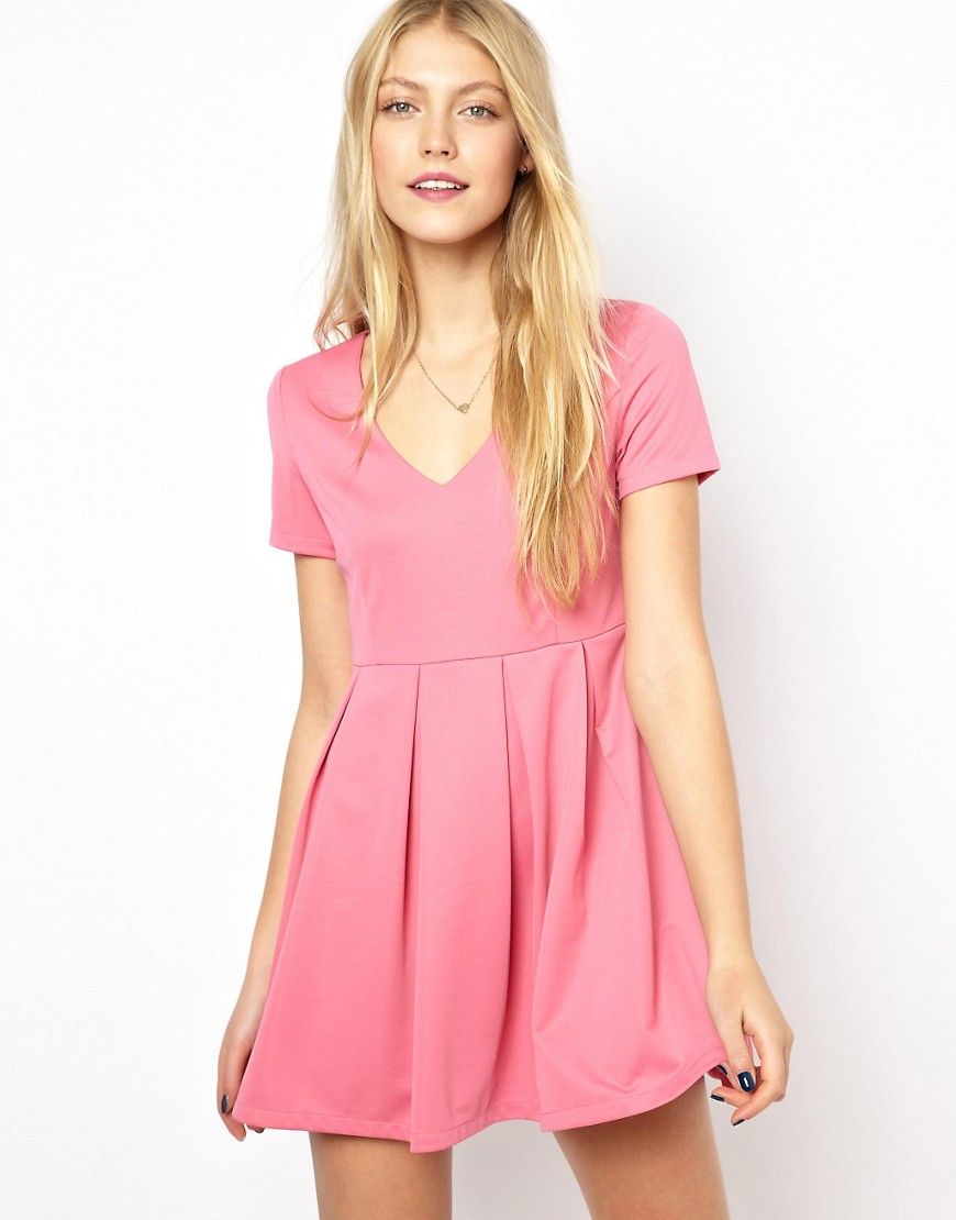 Lavish Alice - Vestito a pieghe strutturato rosa - Rosa | Asos IT