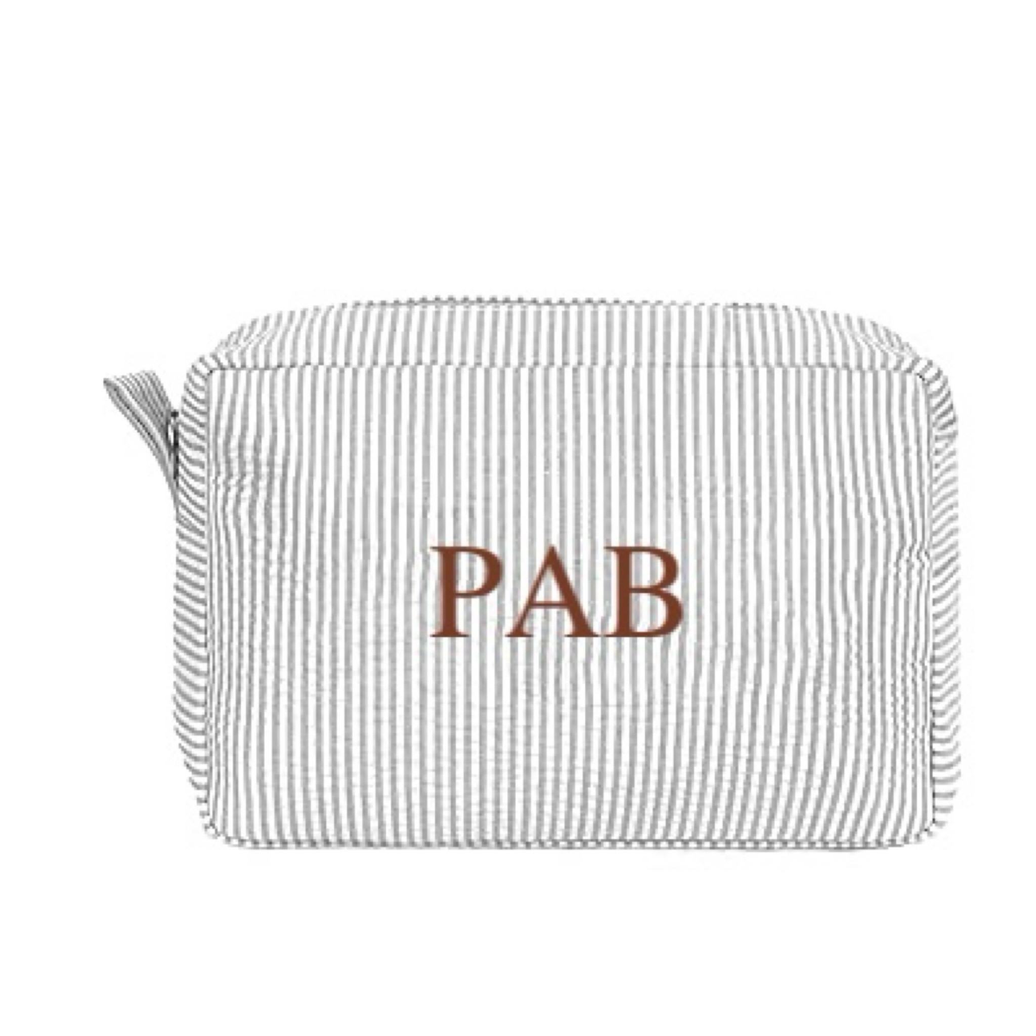 Personalized toiletry cosmetic travel bag different colors and fonts 
initials monogram

#LTKWedding #LTKU #LTKBeauty