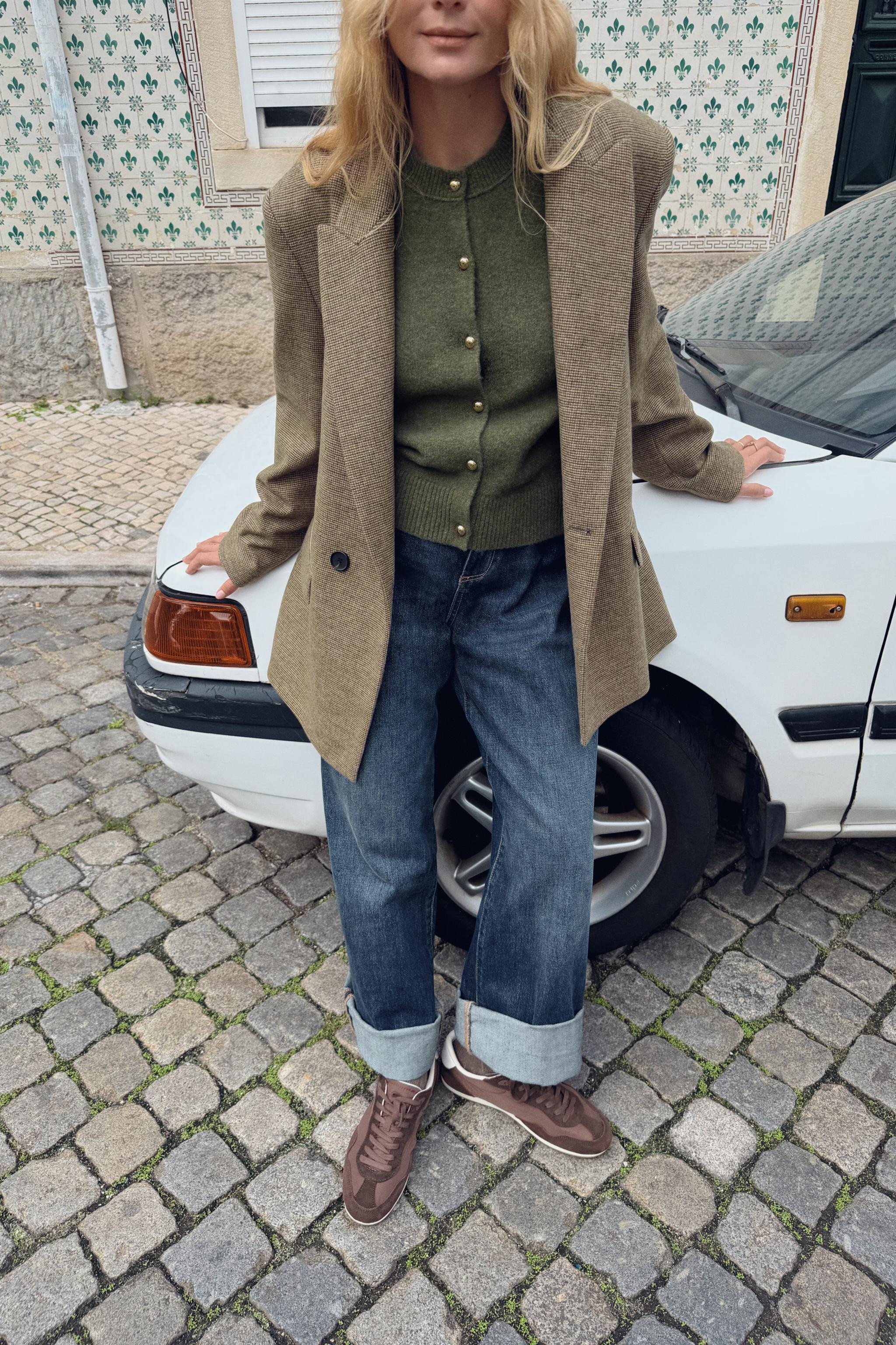 STRICKJACKE MIT KUGELKNÖPFEN | Zara DE